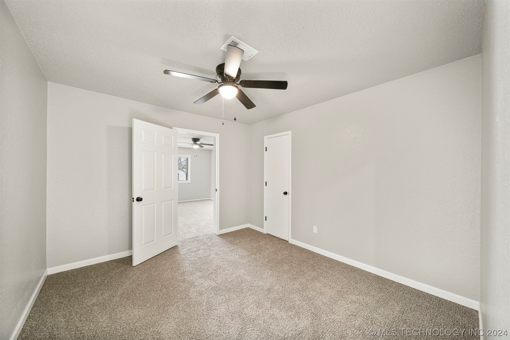 12008 E 88th Place N