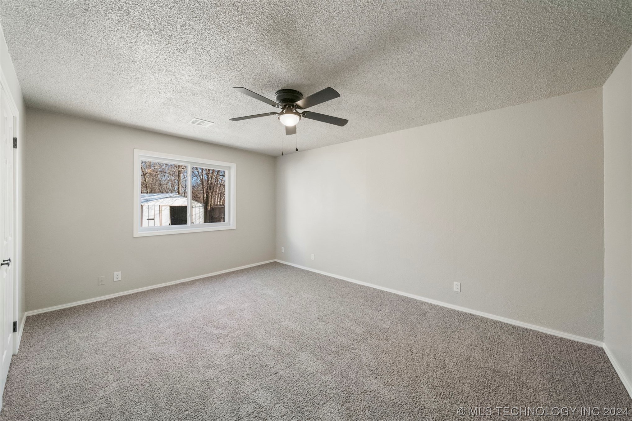 12008 E 88th Place N