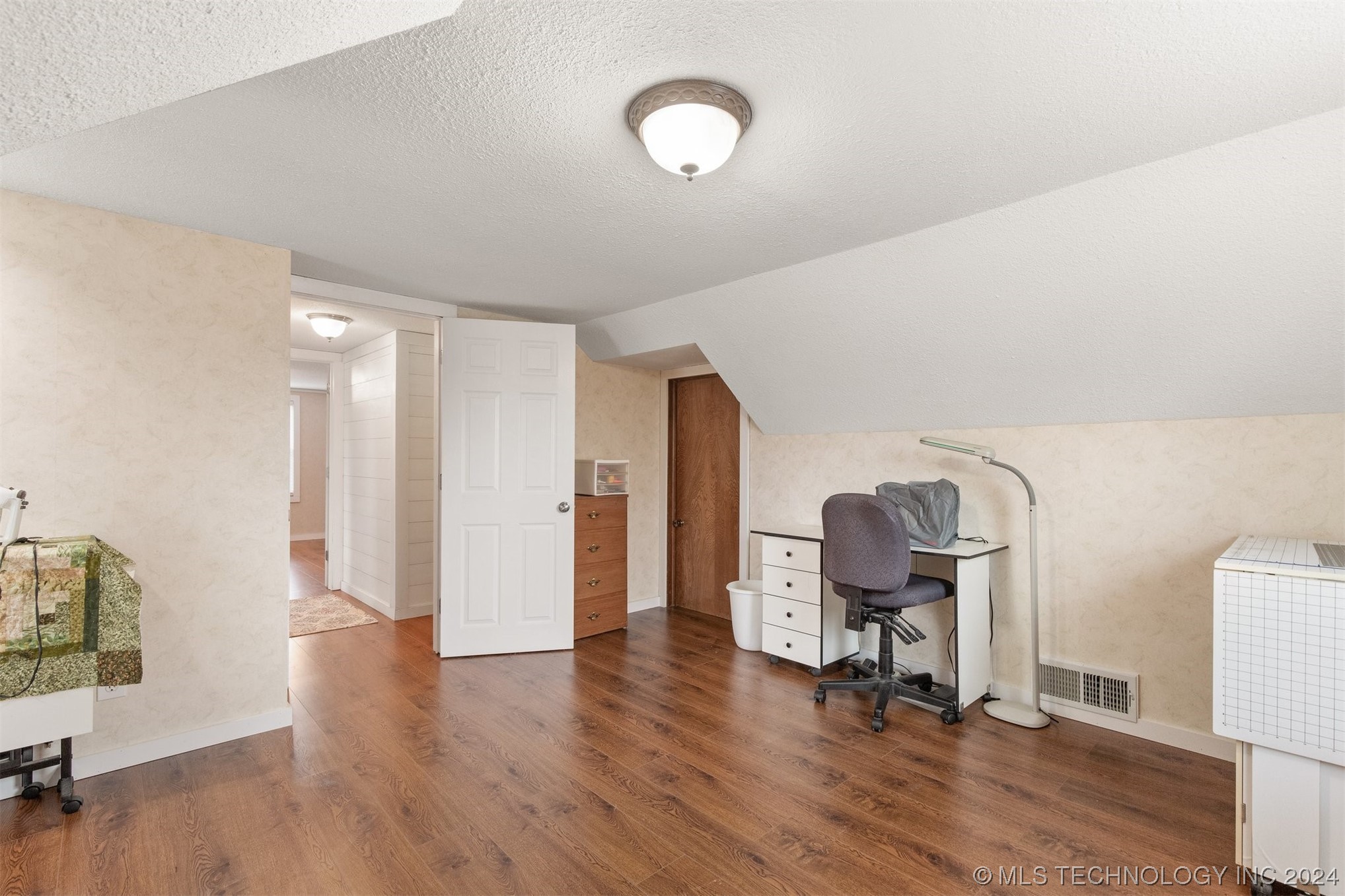 8806 N 174th East Avenue