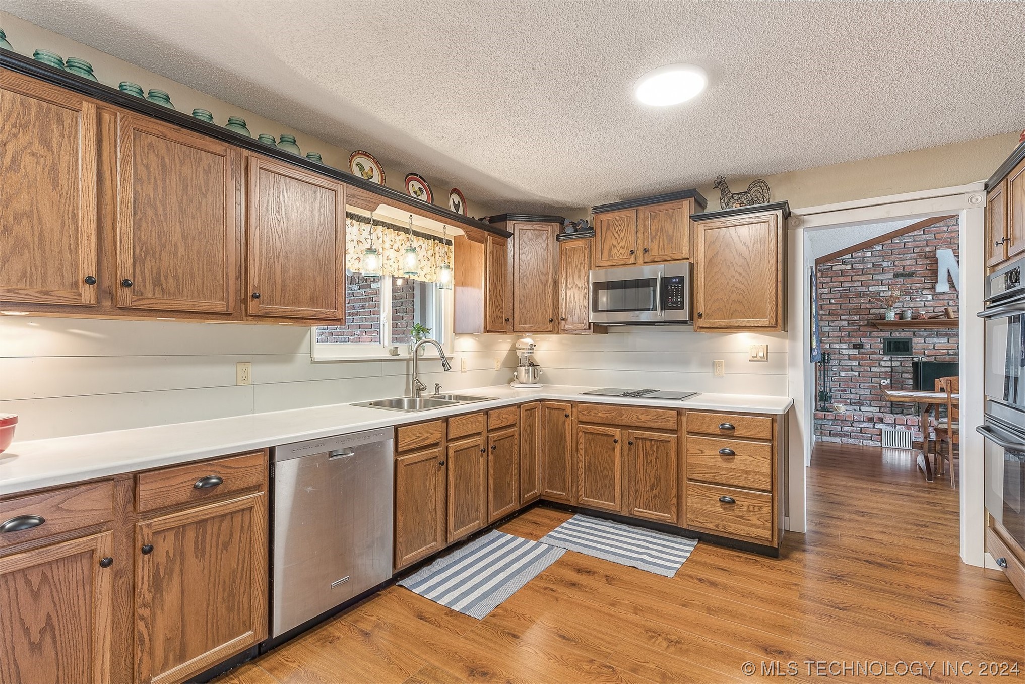 8806 N 174th East Avenue