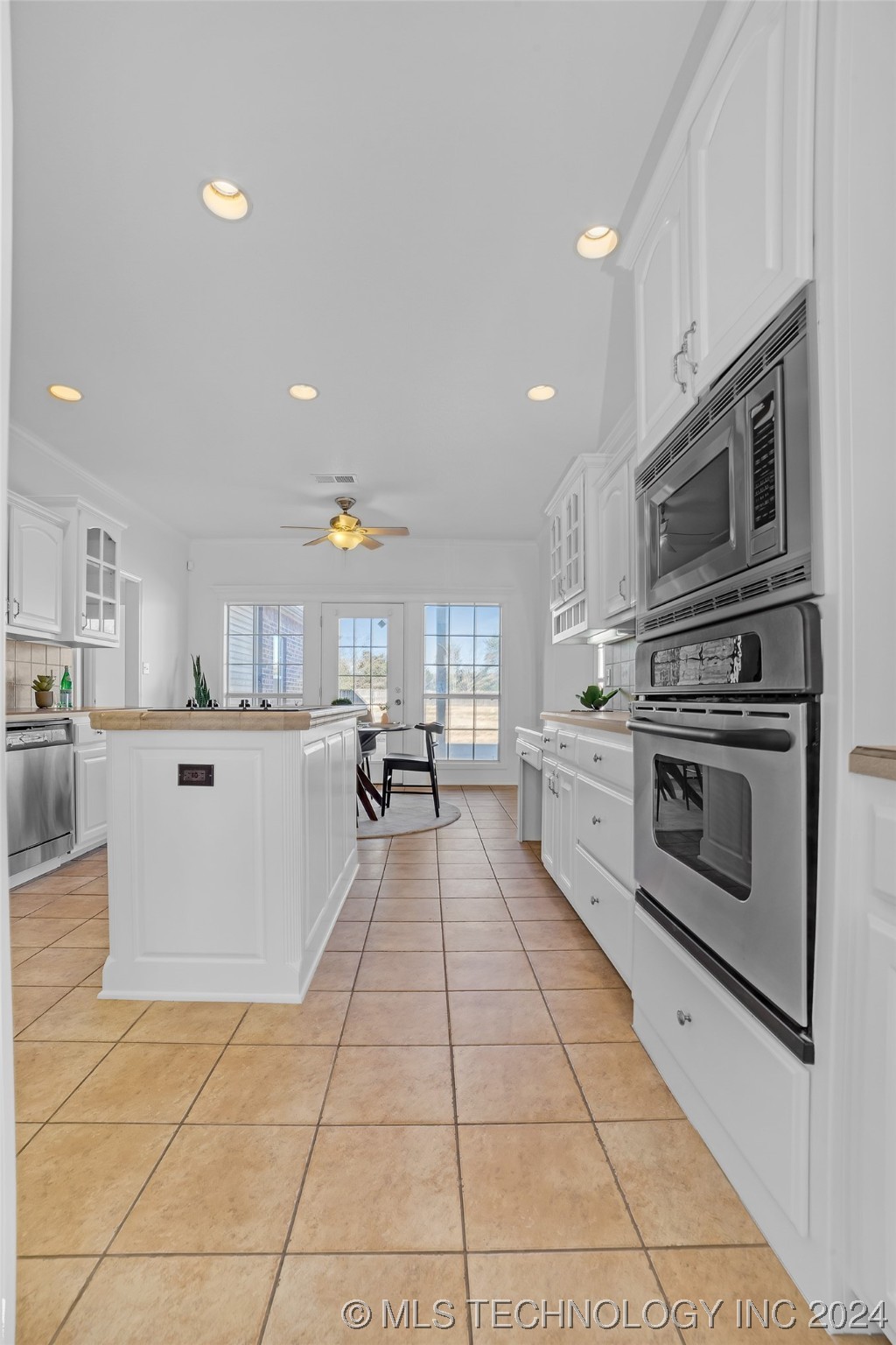 167 E Golden Rod Street