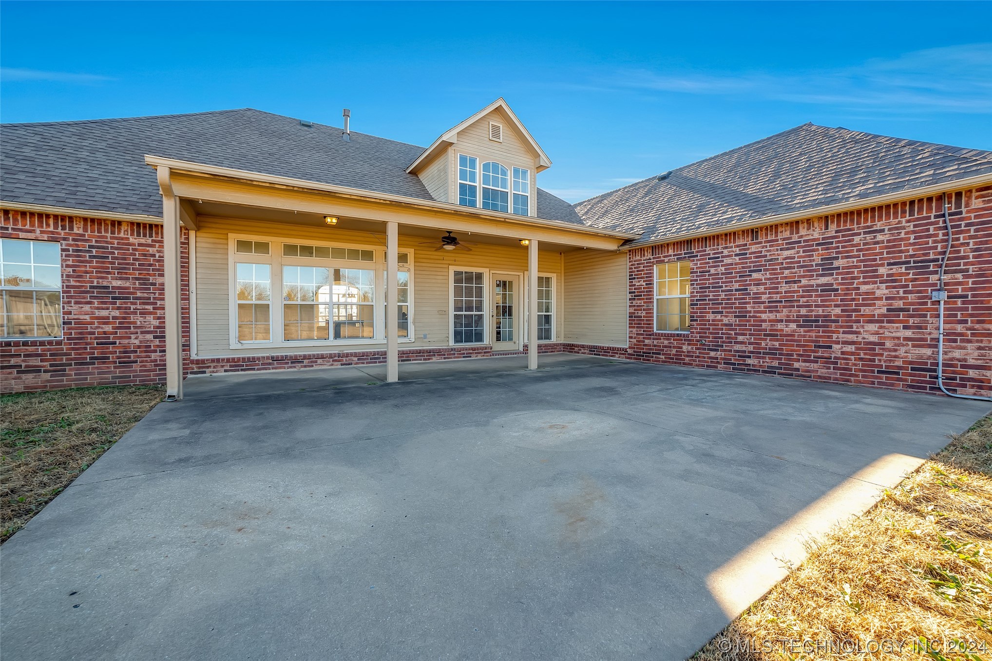 167 E Golden Rod Street