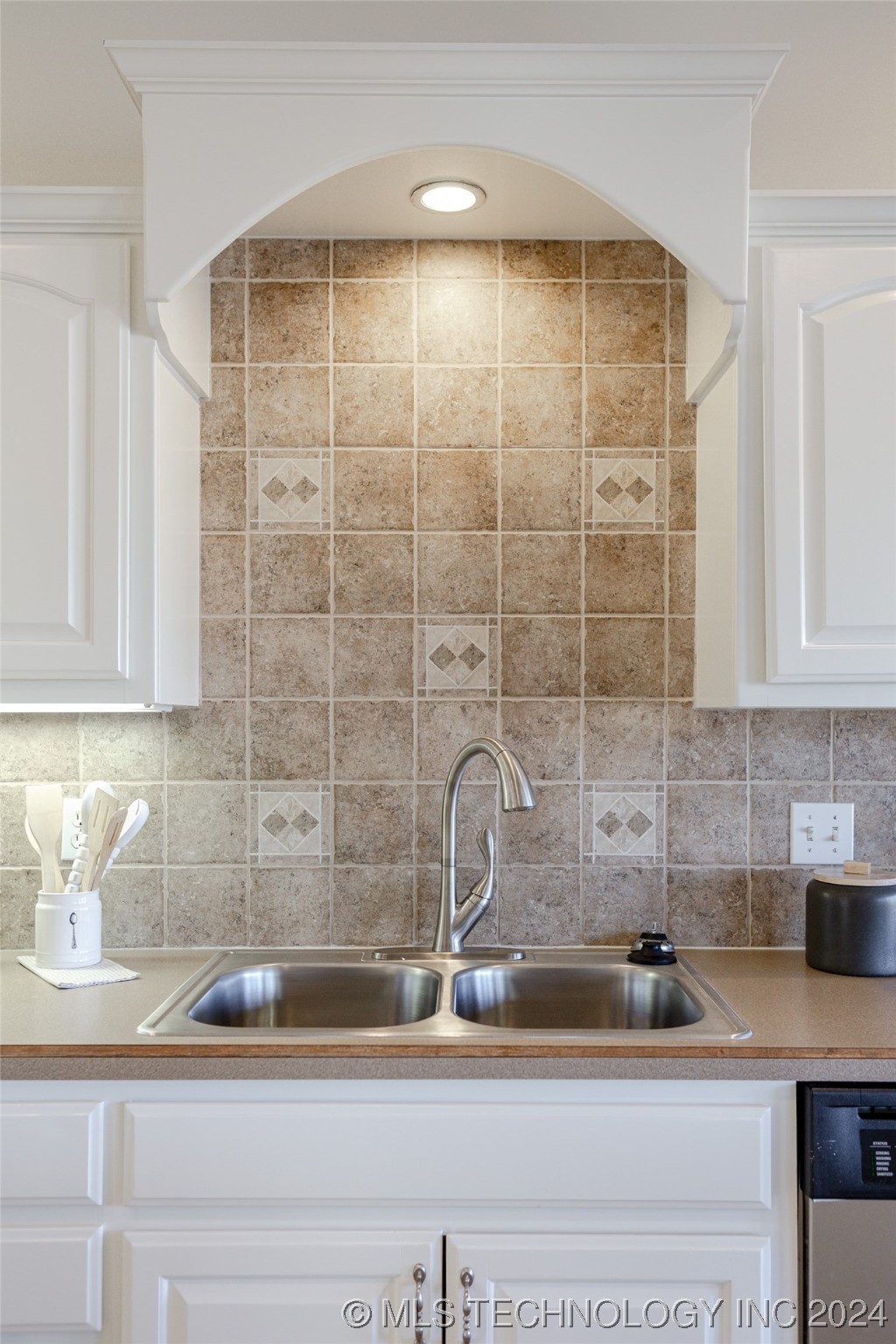 167 E Golden Rod Street