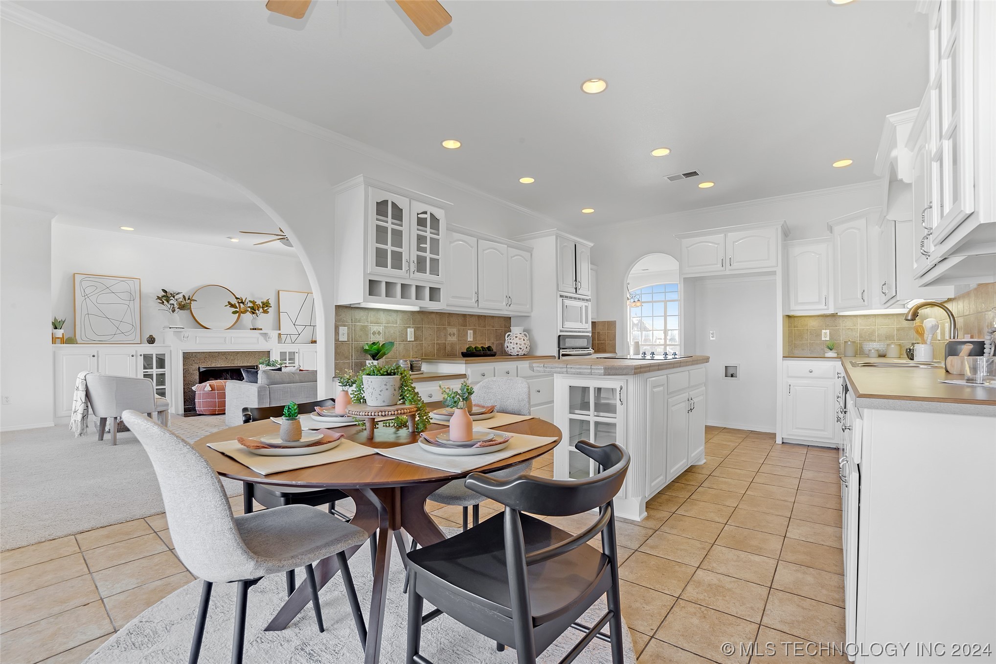 167 E Golden Rod Street