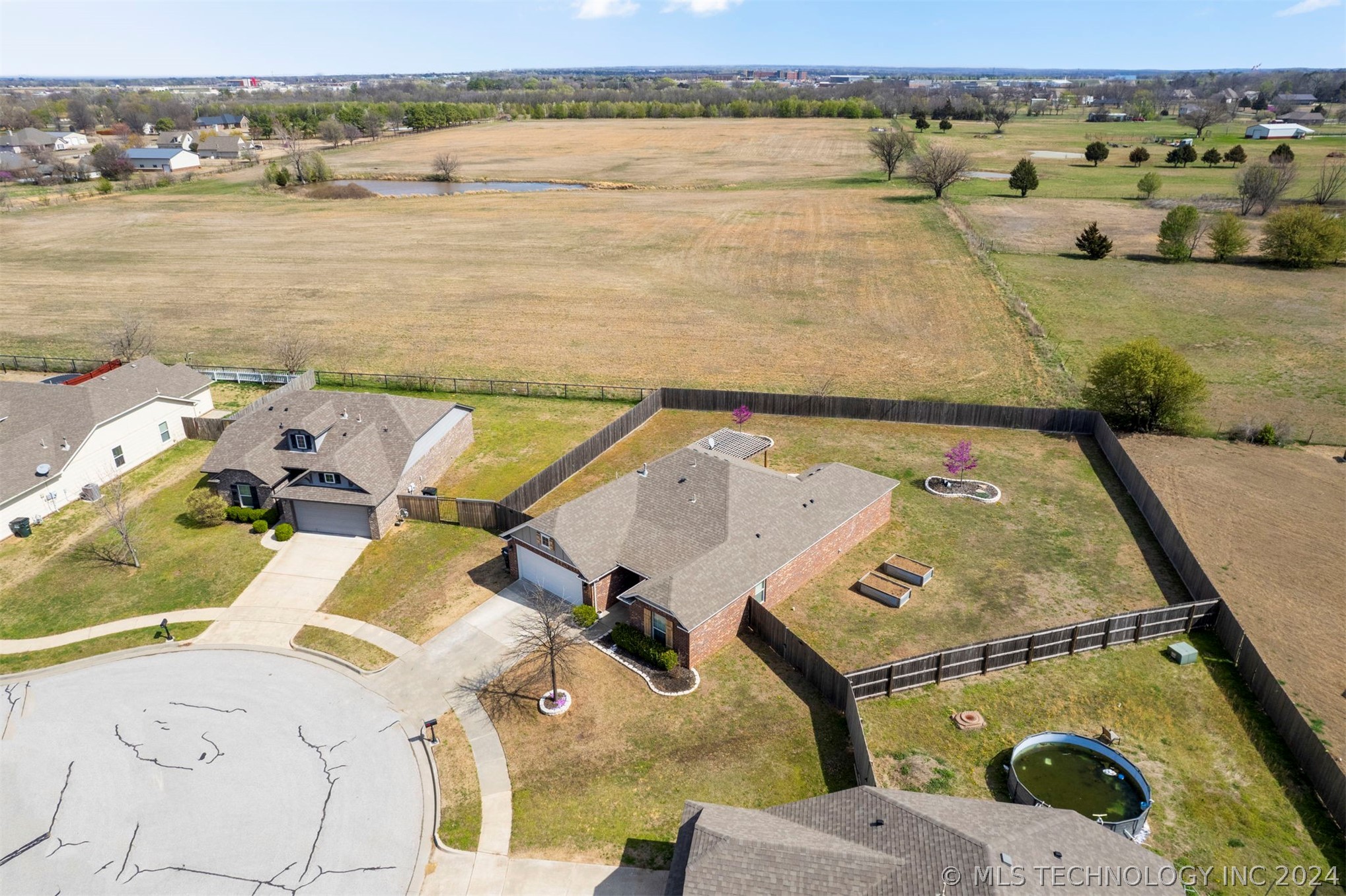 12020 E 109th Street North