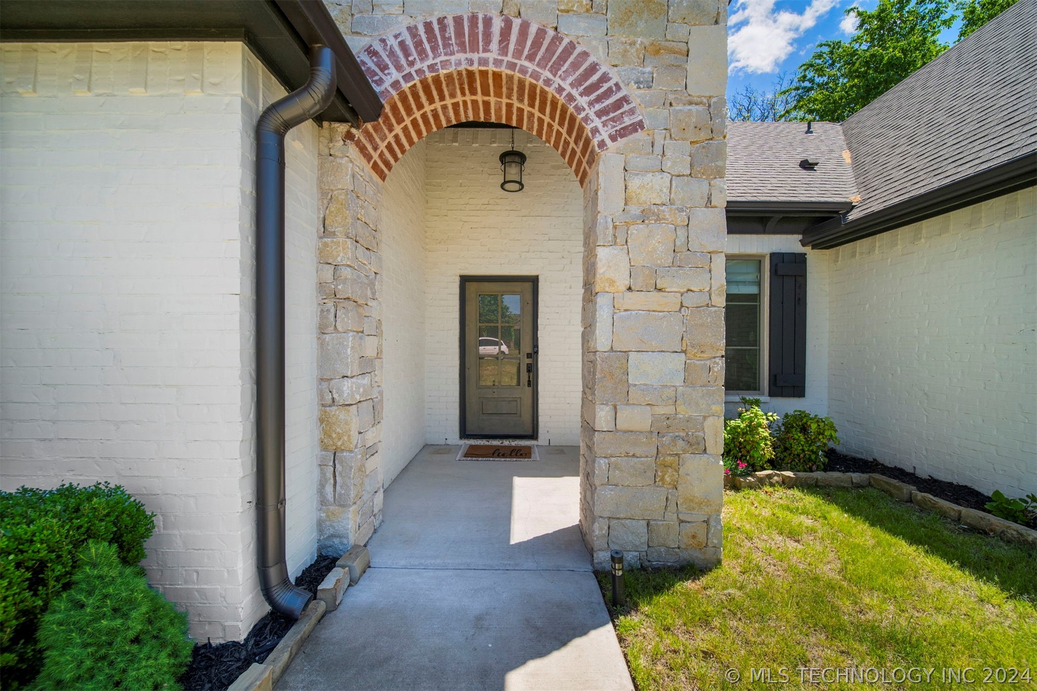 506 Castle Pines Circle