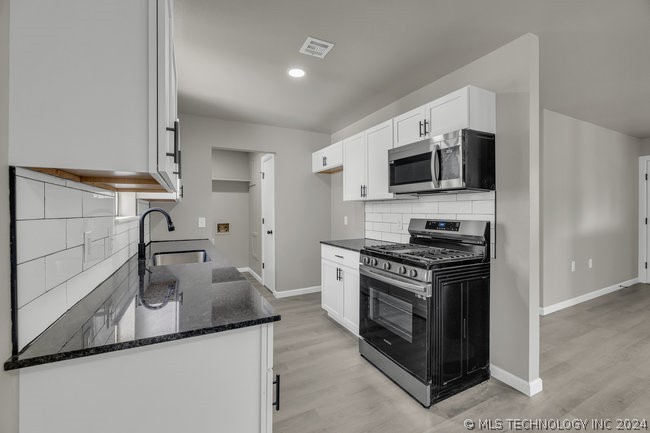 20037 W Stickross Circle