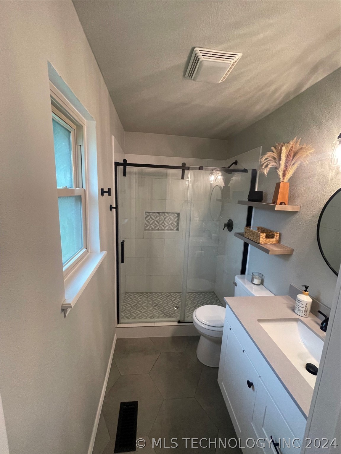 12844 E 133rd Street S