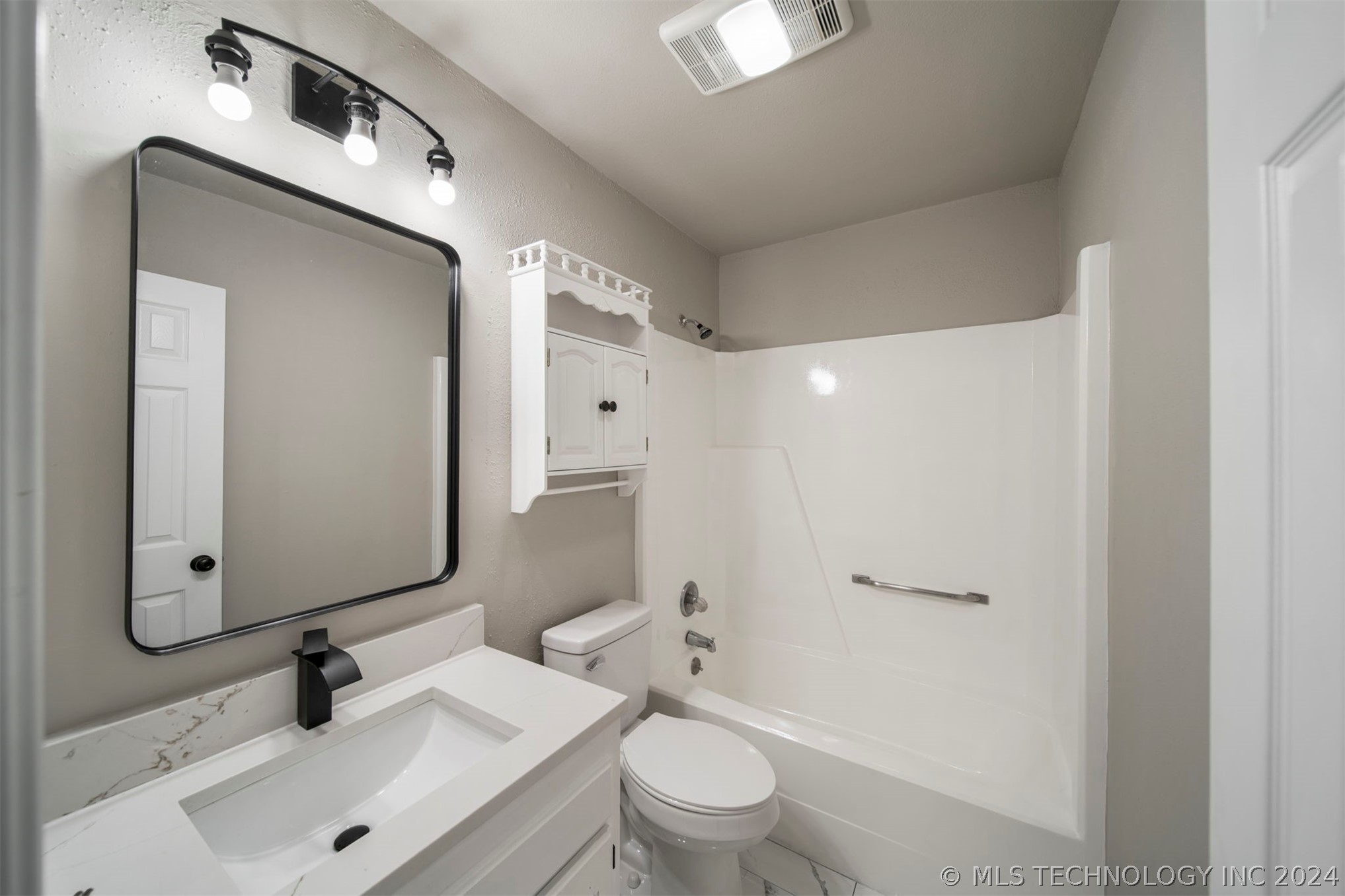 2320 Quail Run Drive