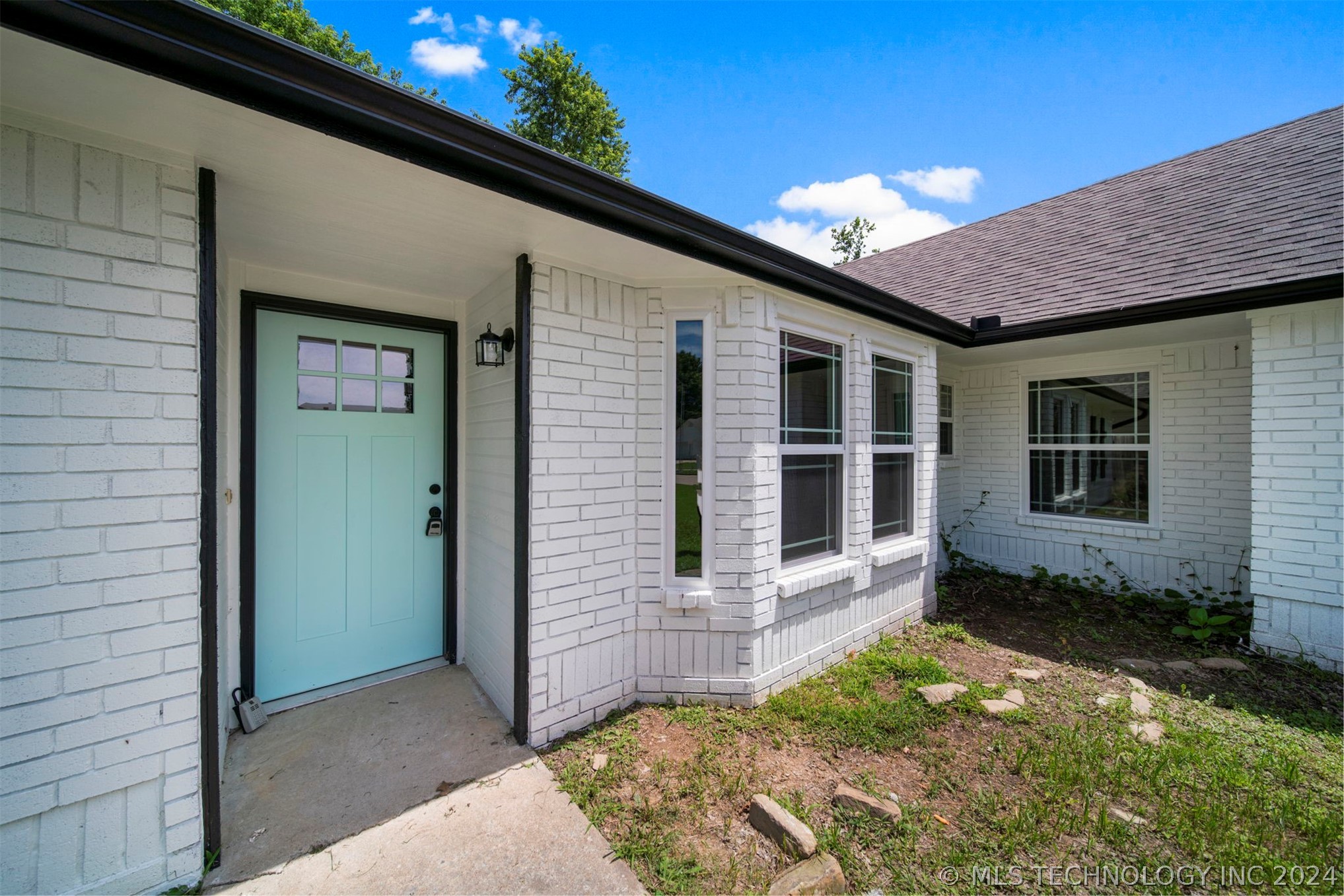 2320 Quail Run Drive