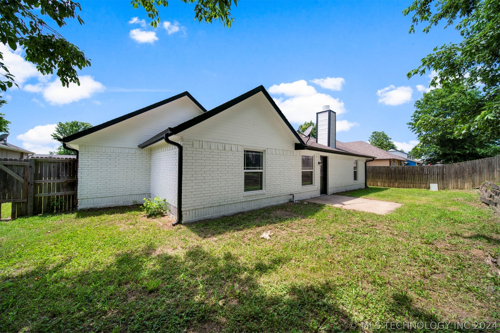 2320 Quail Run Drive