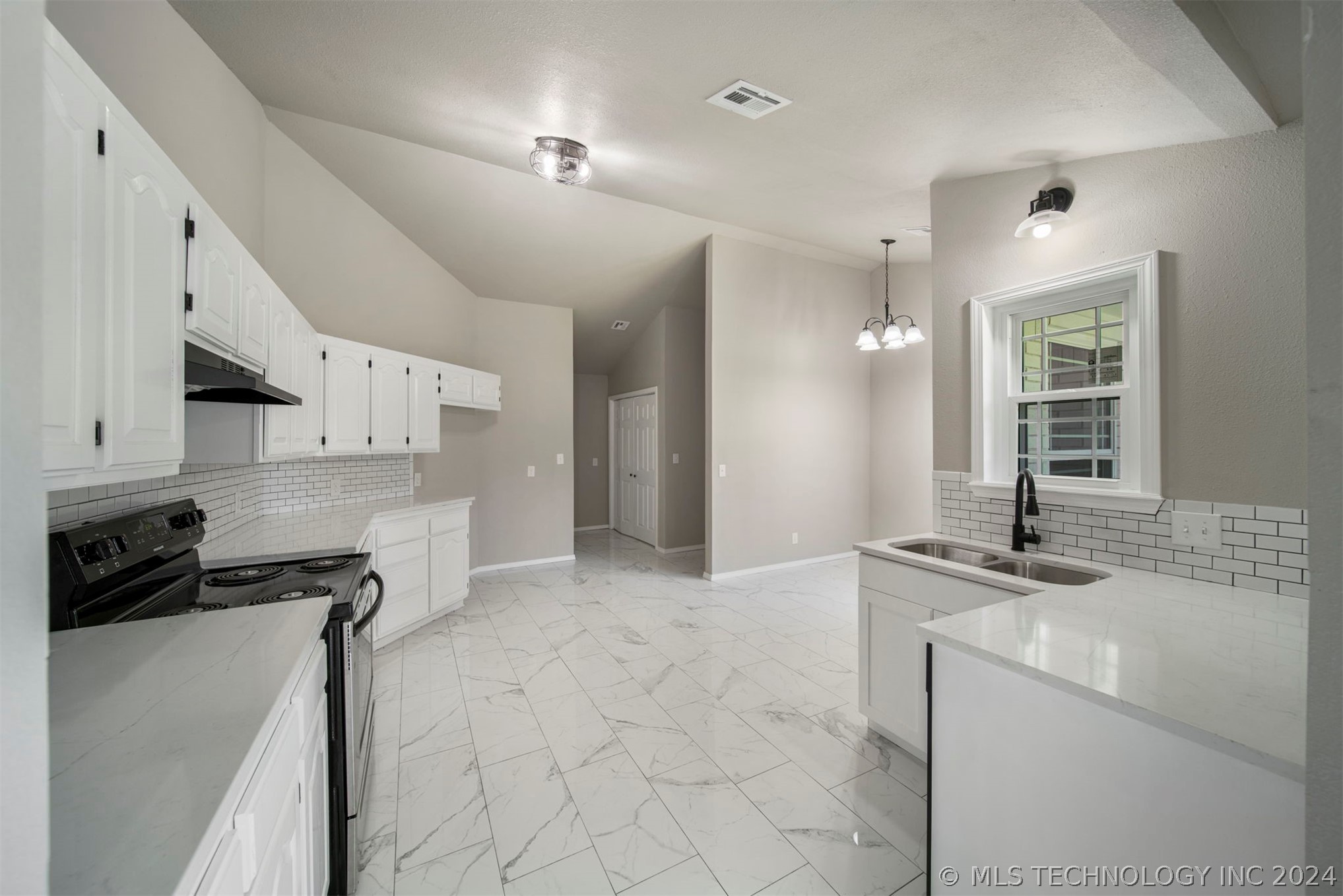 2320 Quail Run Drive