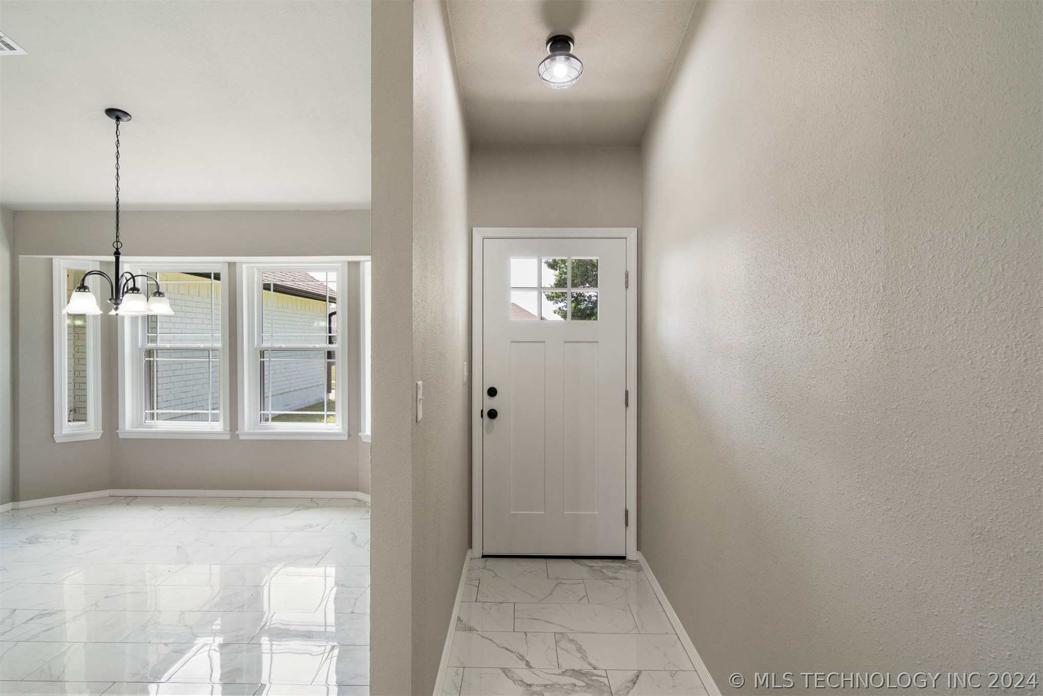 2320 Quail Run Drive