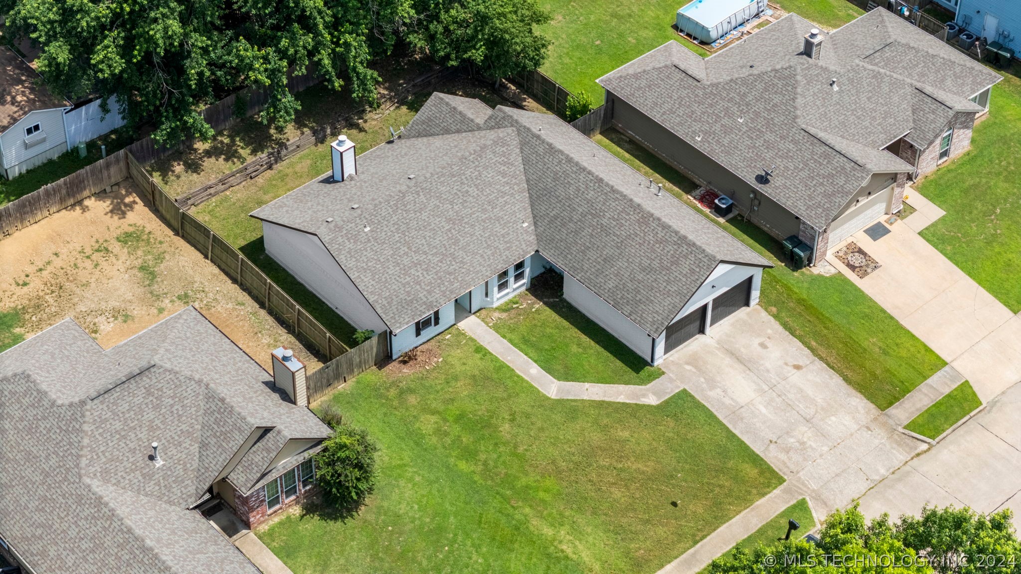 2320 Quail Run Drive