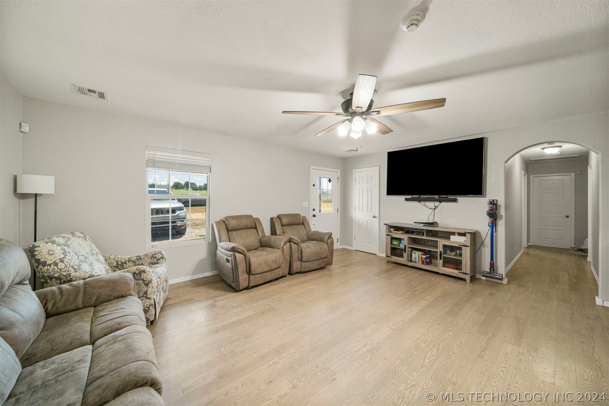 5646 S 377th West Avenue