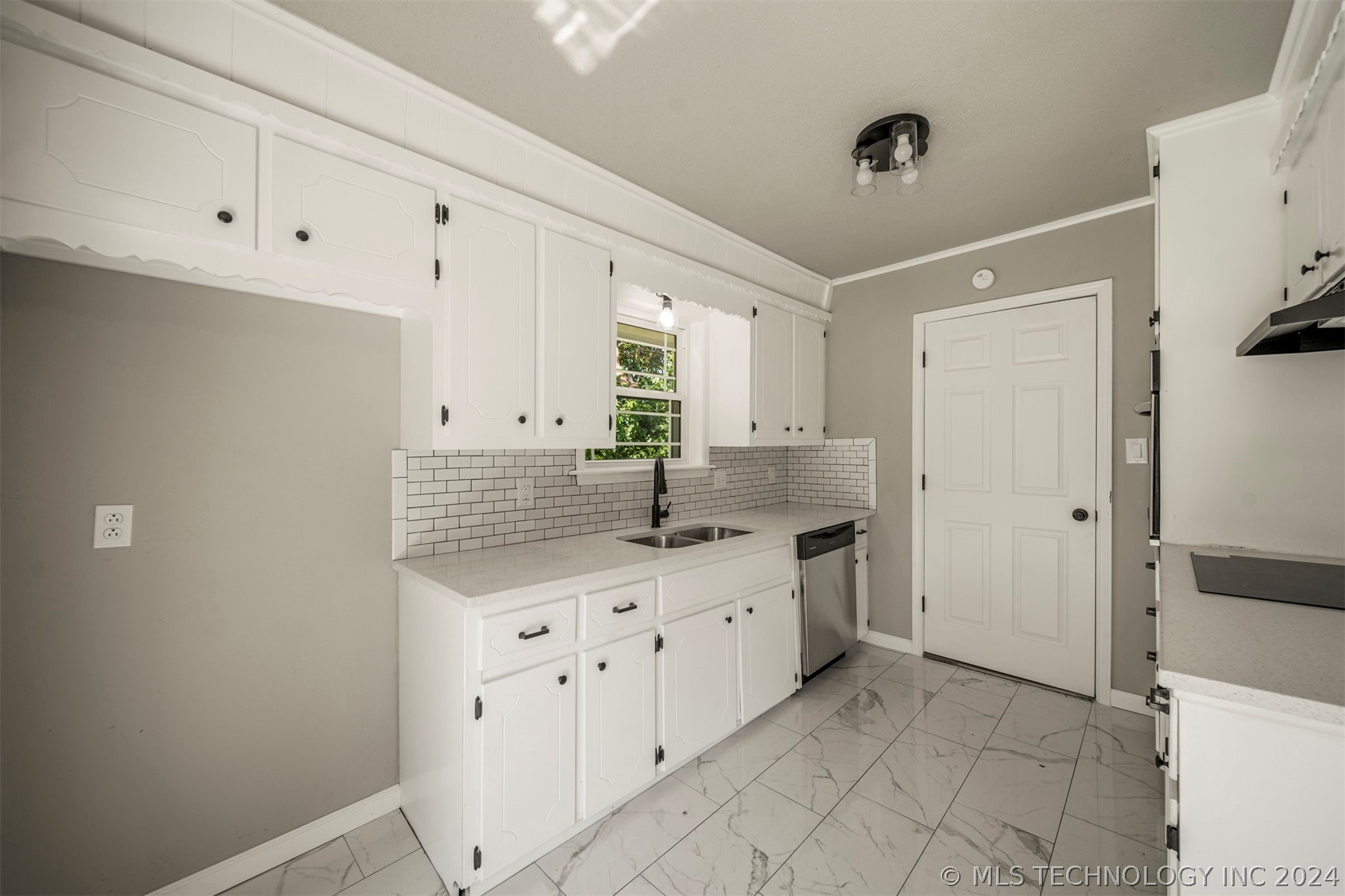 3410 S 119th East Ave Avenue