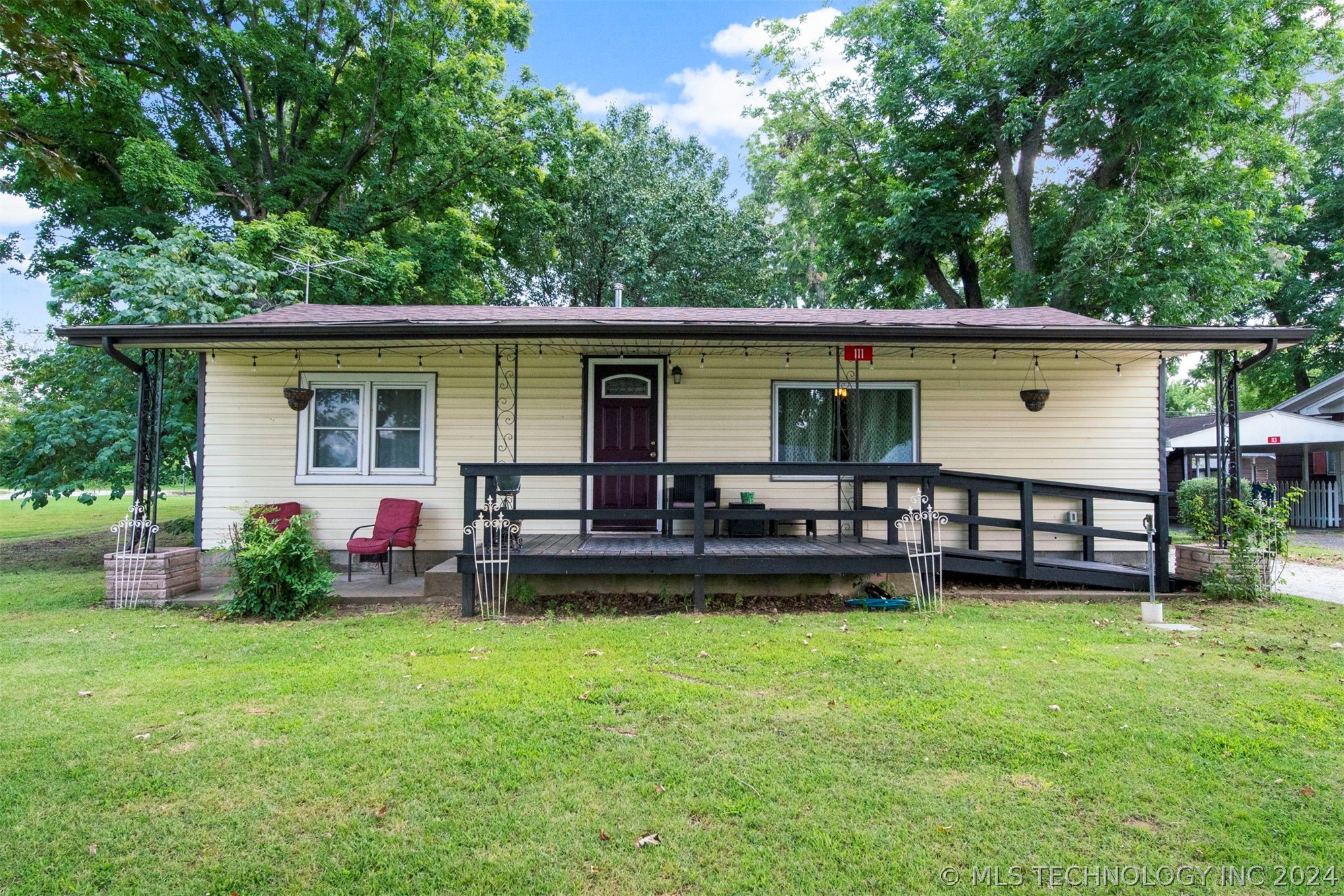 111 W Church Avenue