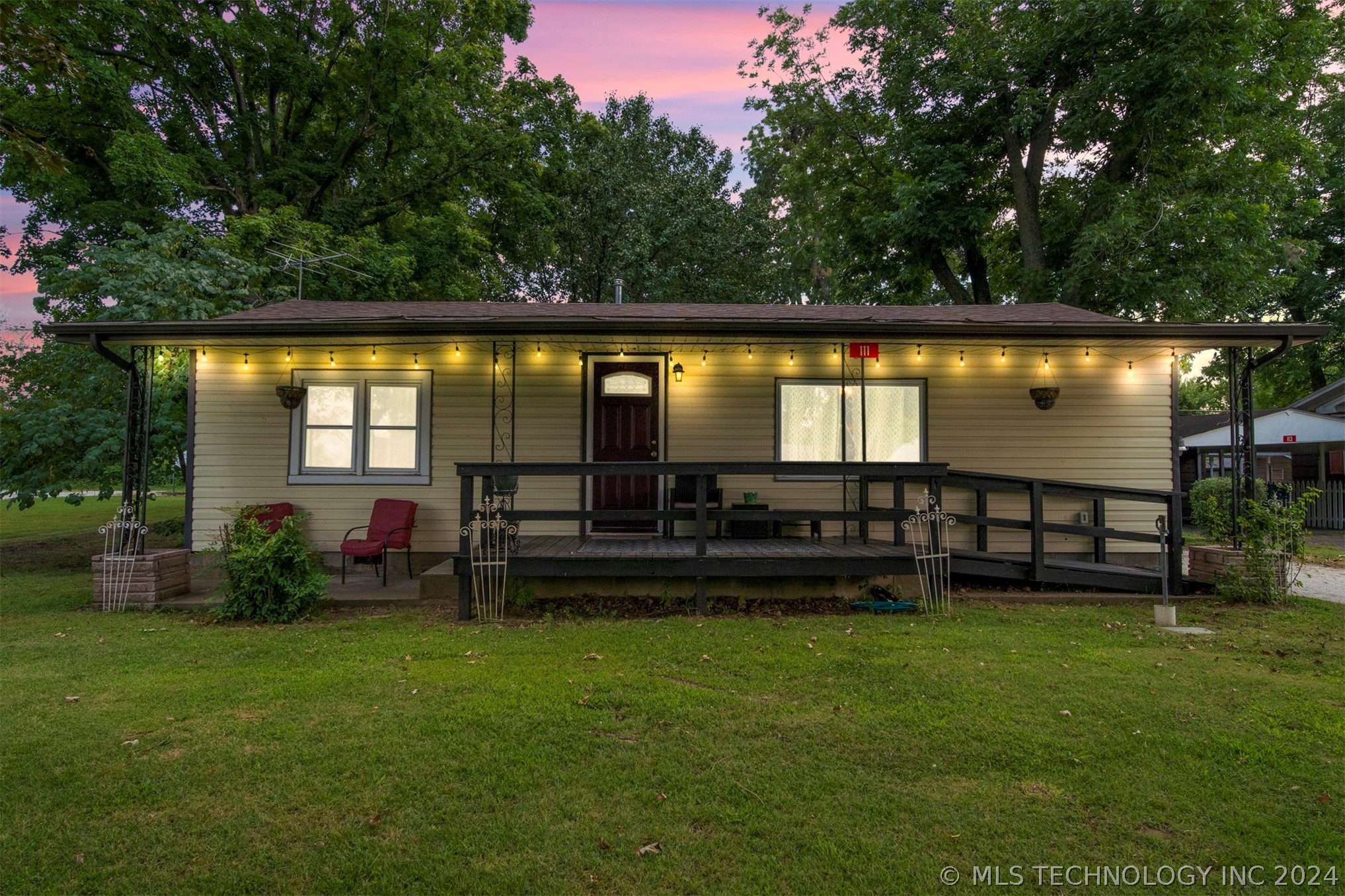 111 W Church Avenue