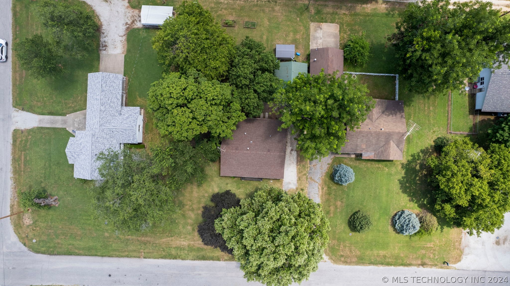 111 W Church Avenue