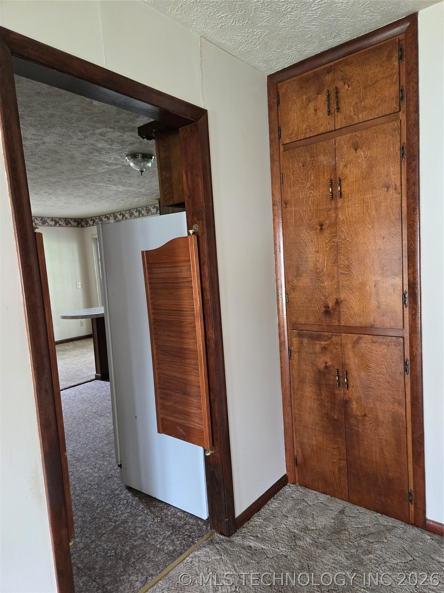 1407 W Clint Street