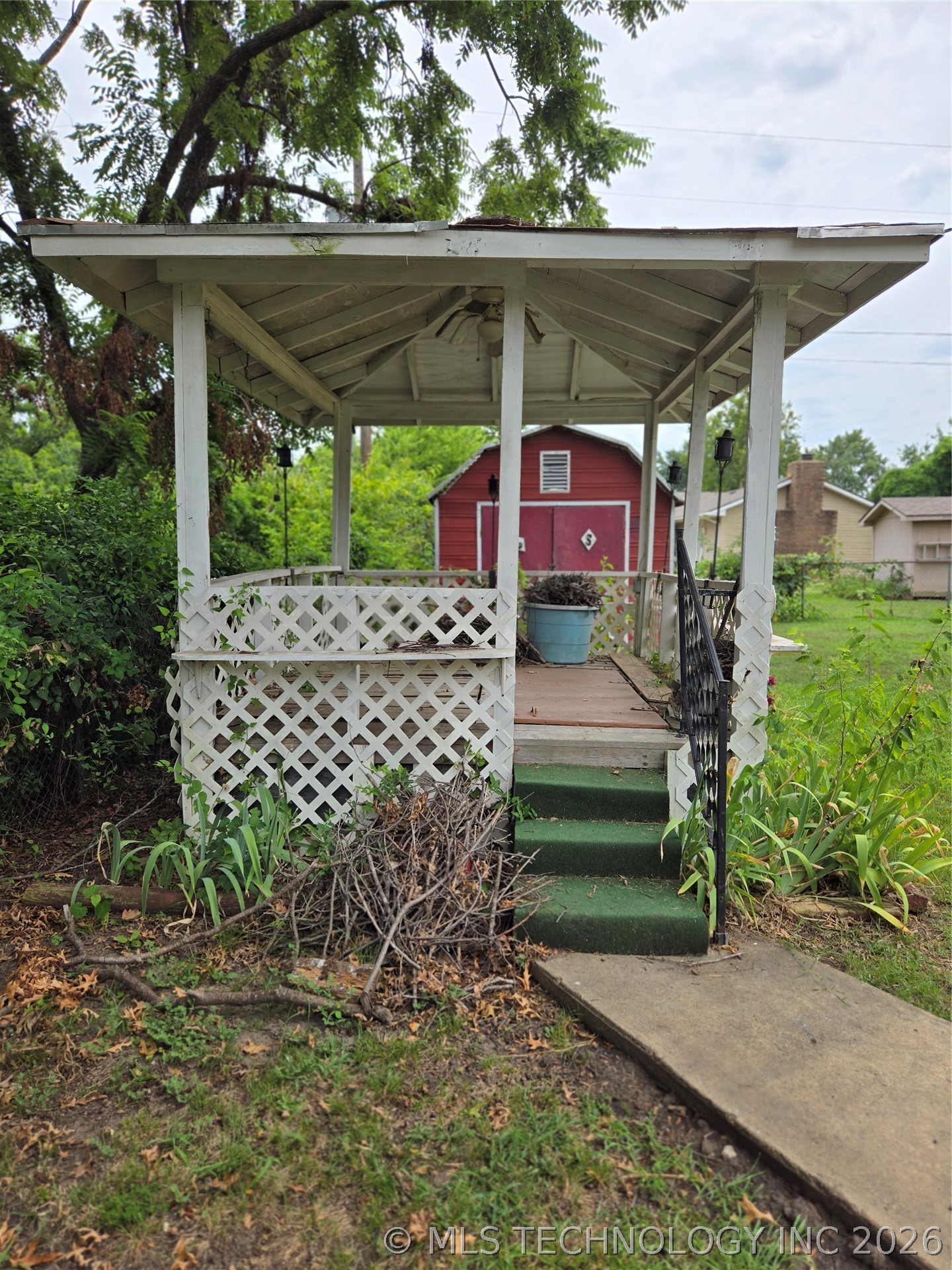 1407 W Clint Street