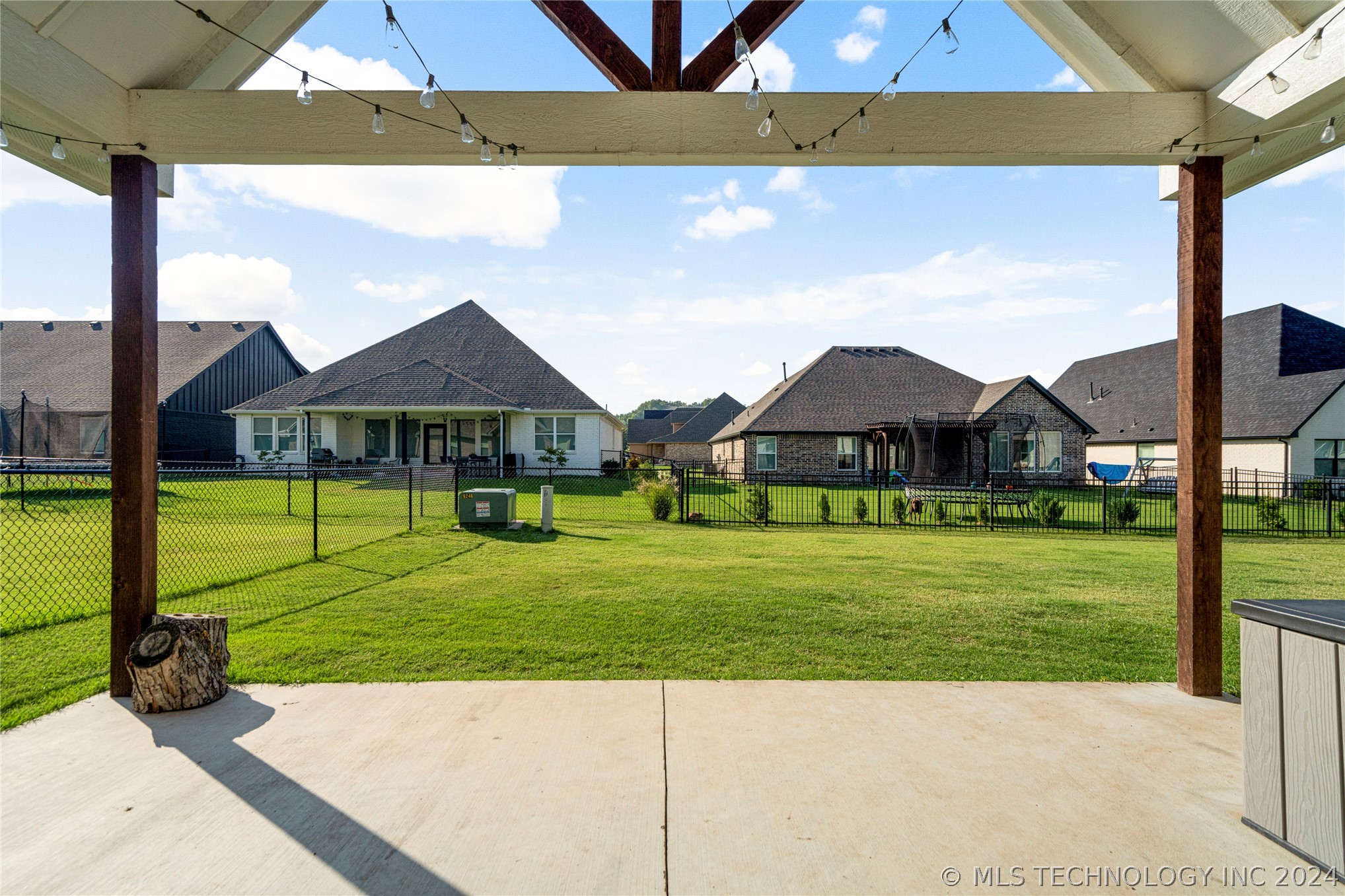 3050 Briarwood Avenue