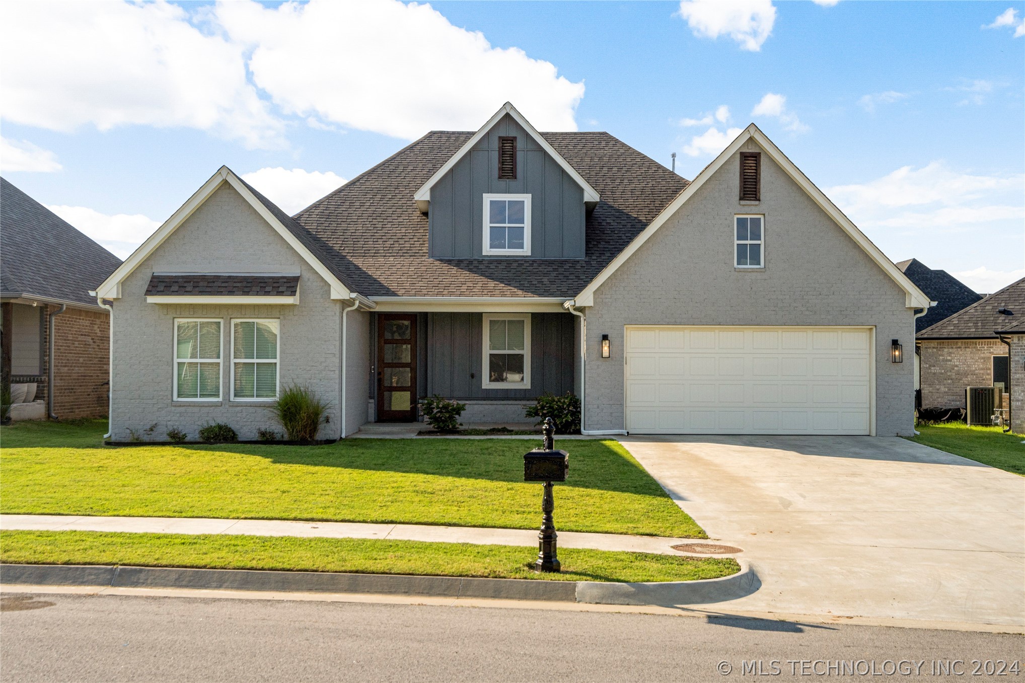 3050 Briarwood Avenue