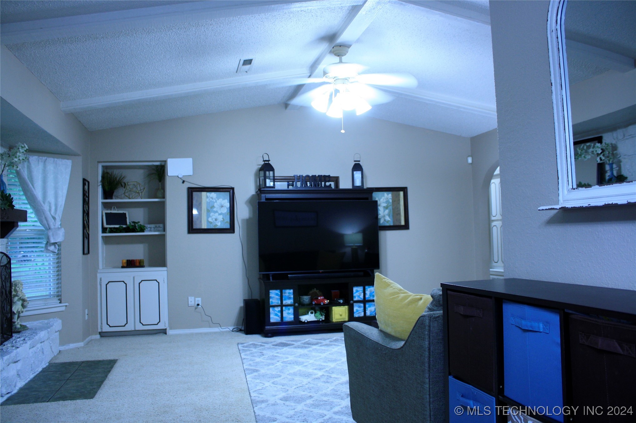 1908 W Fulton Street