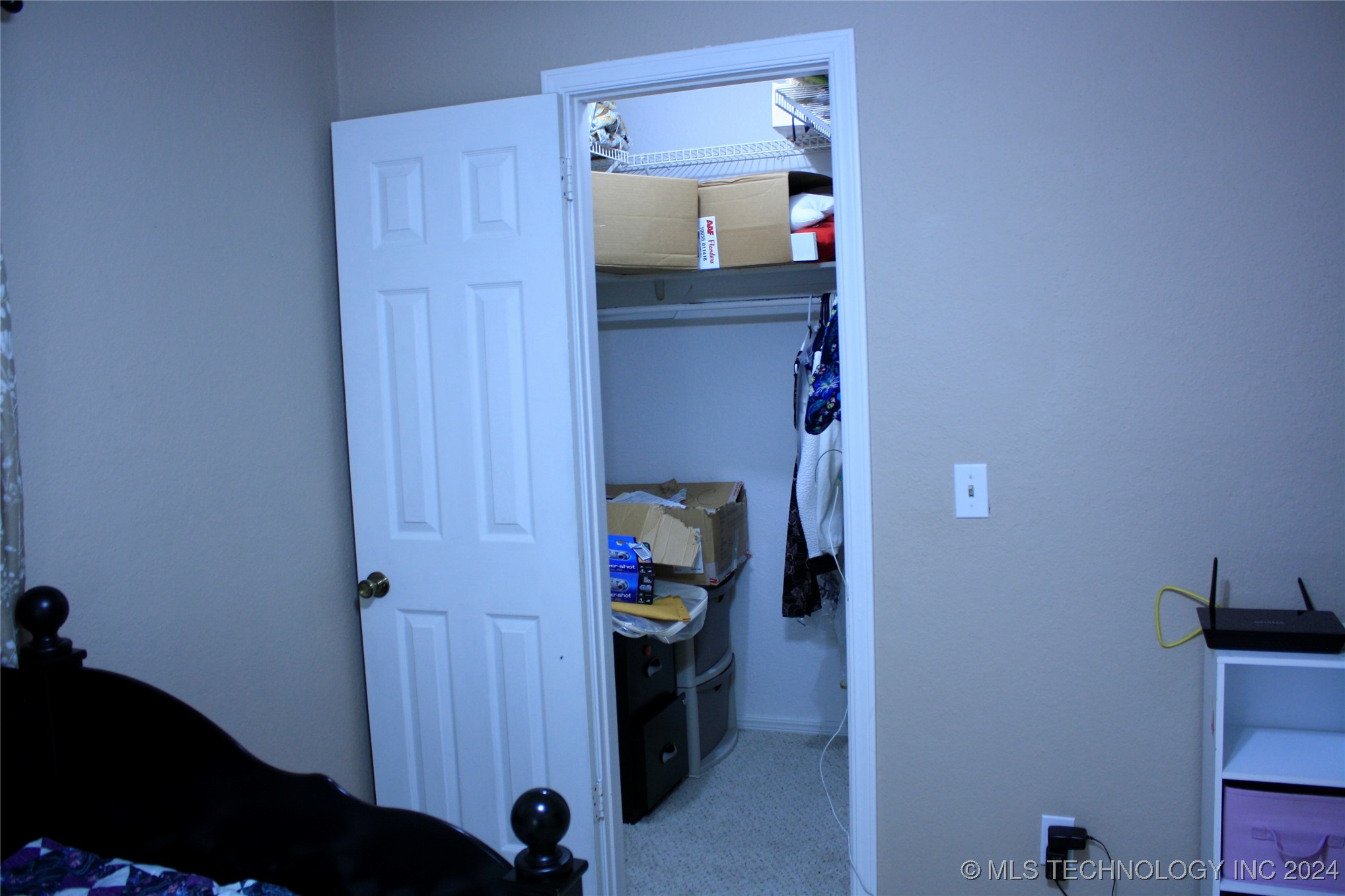 1908 W Fulton Street