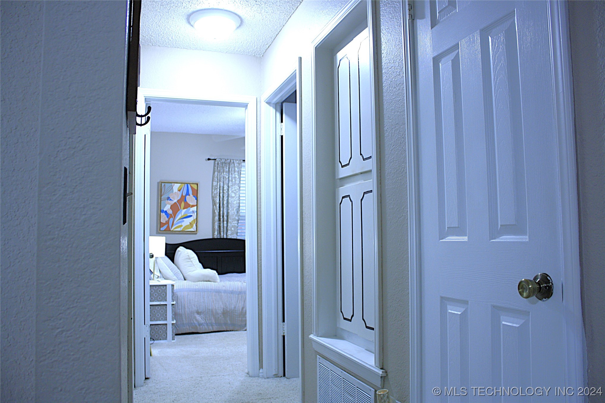 1908 W Fulton Street