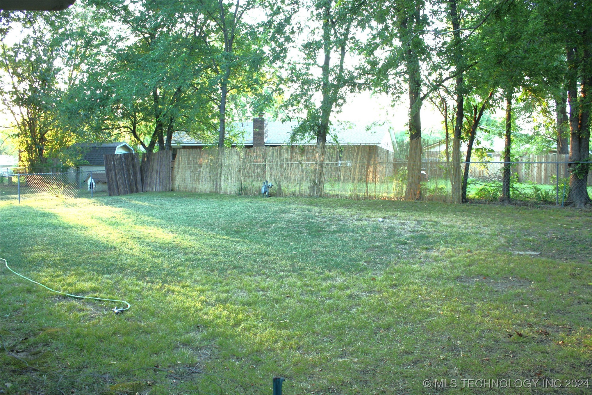 1908 W Fulton Street