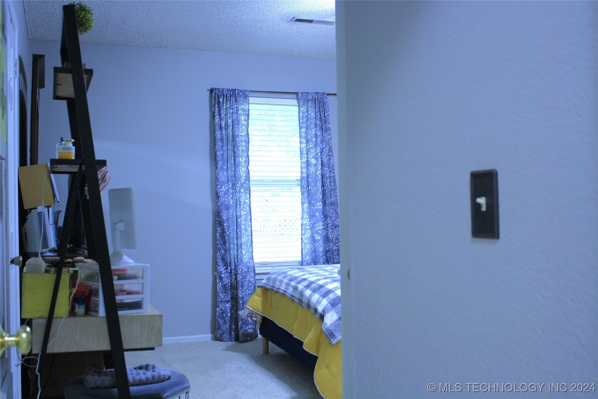 1908 W Fulton Street