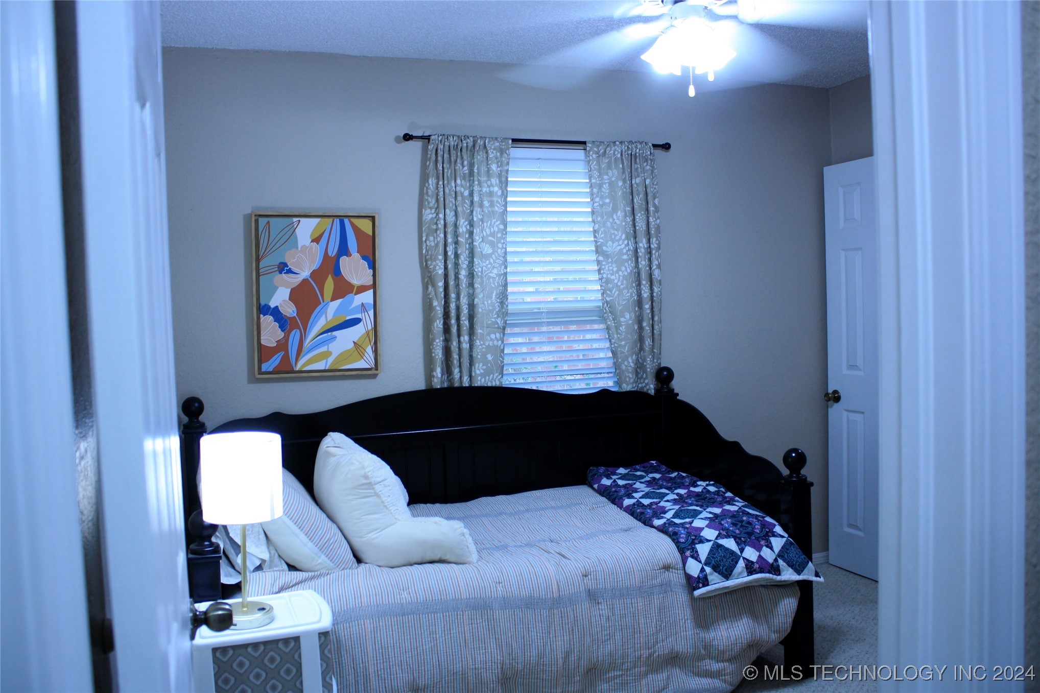 1908 W Fulton Street