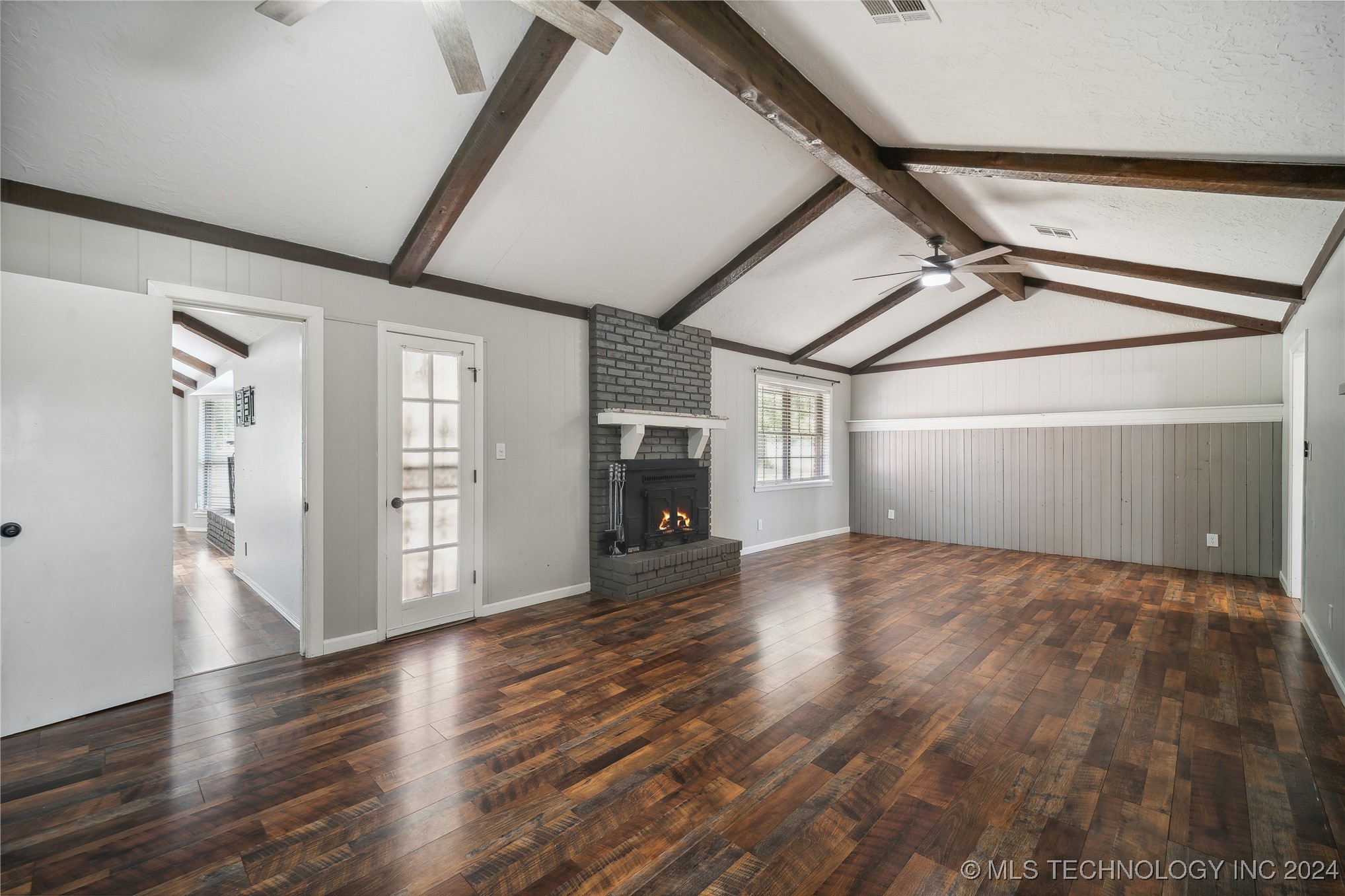 15083 E 480 Road