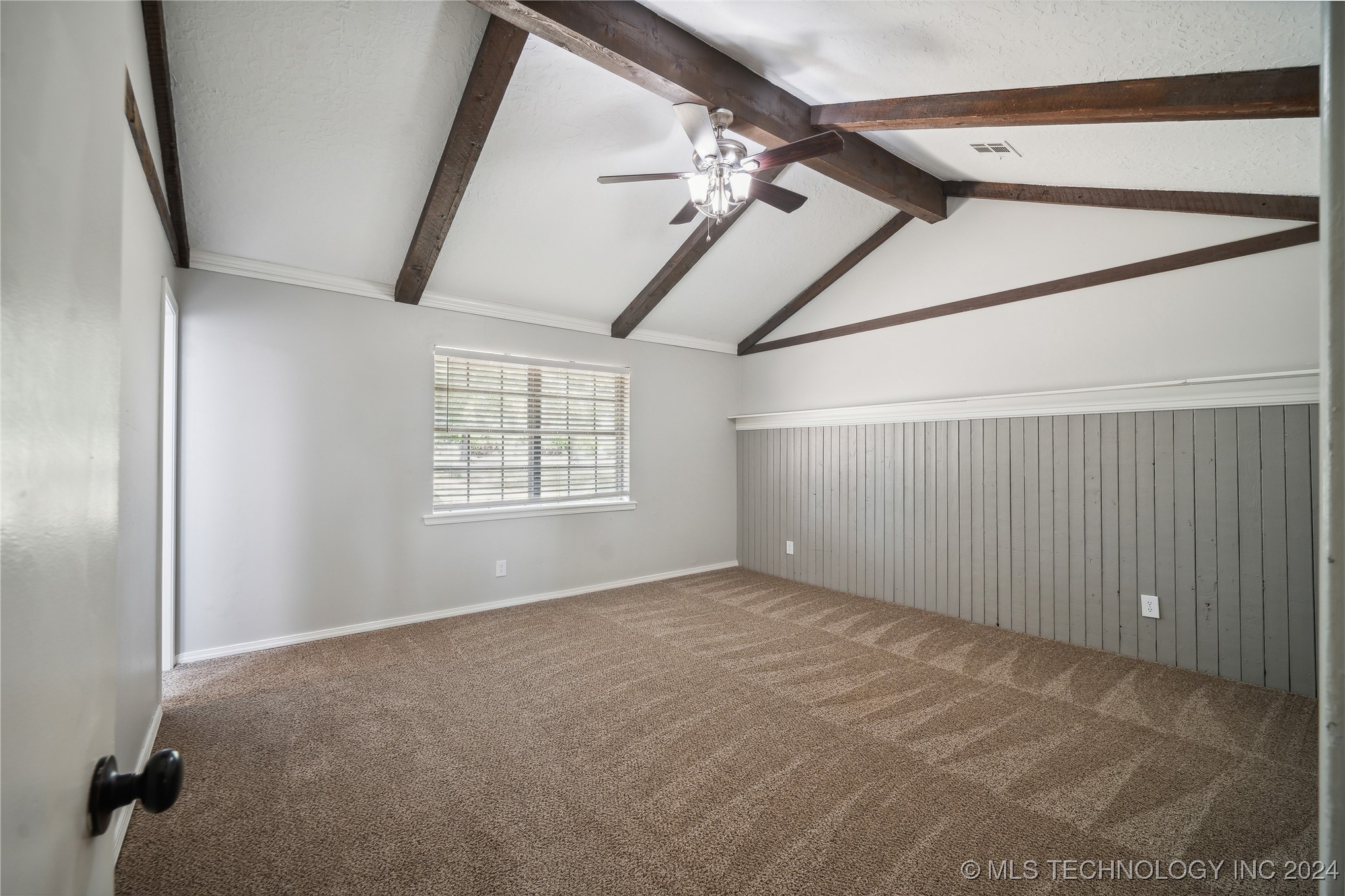 15083 E 480 Road