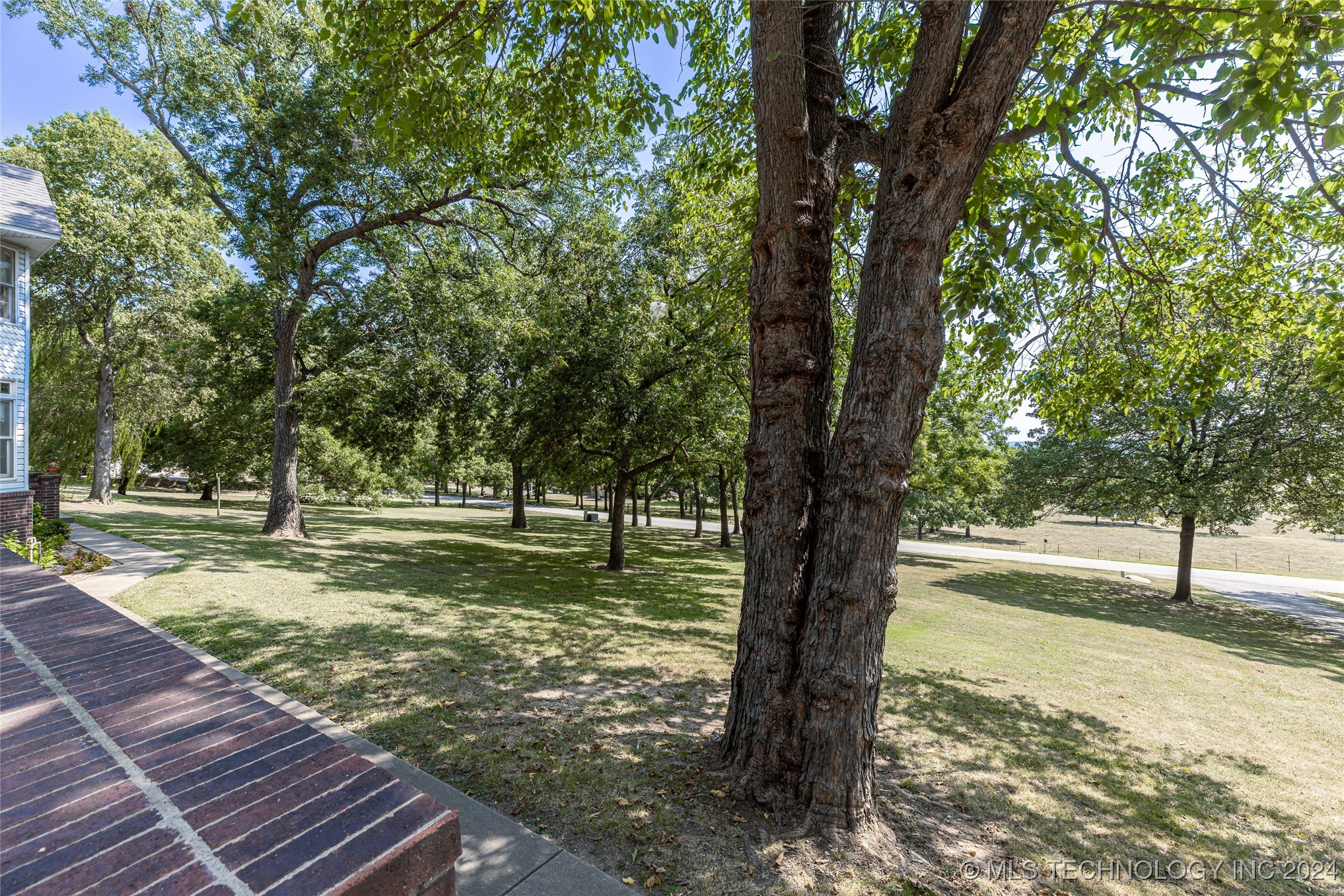 5280 S Robert Girten Road