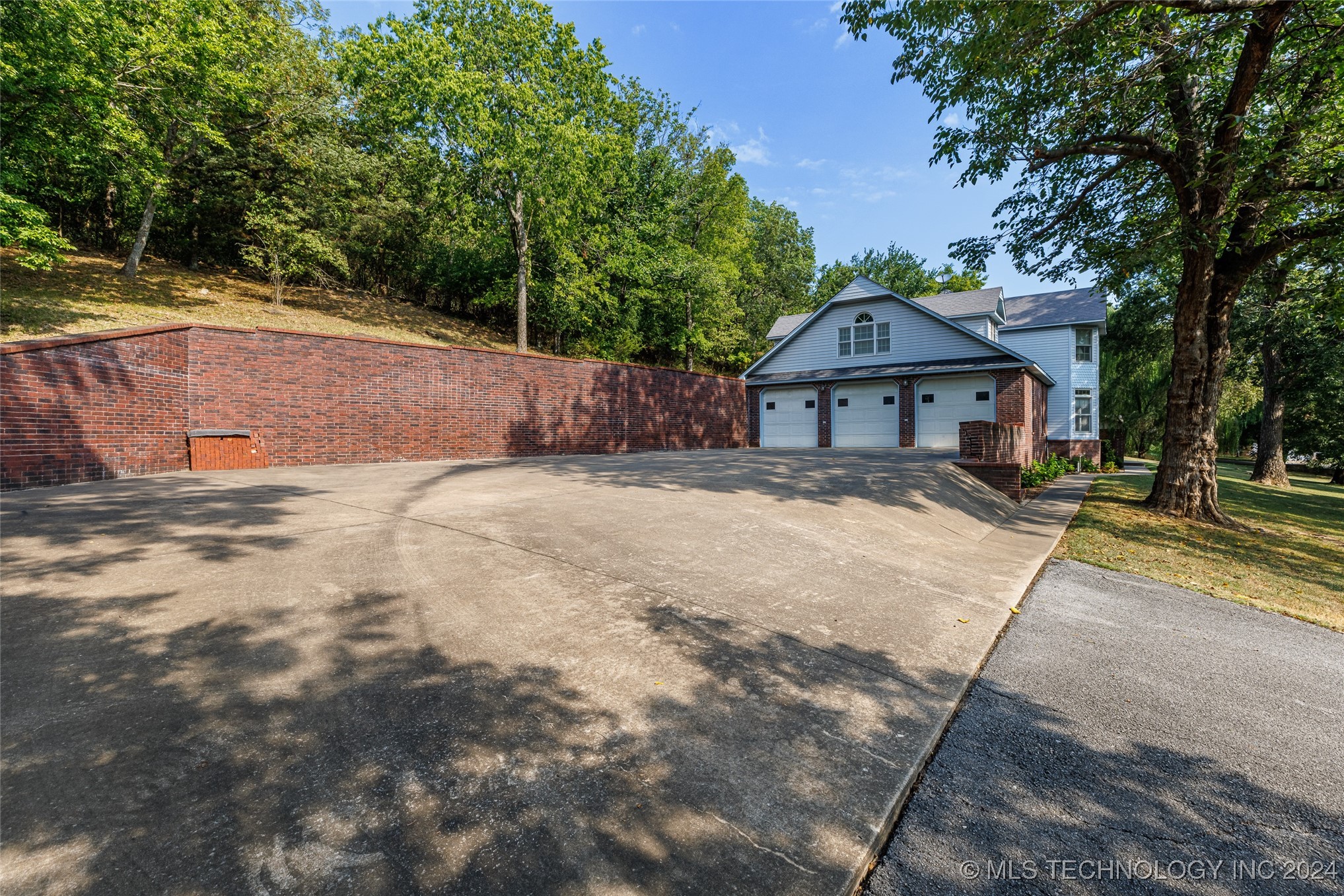 5280 S Robert Girten Road