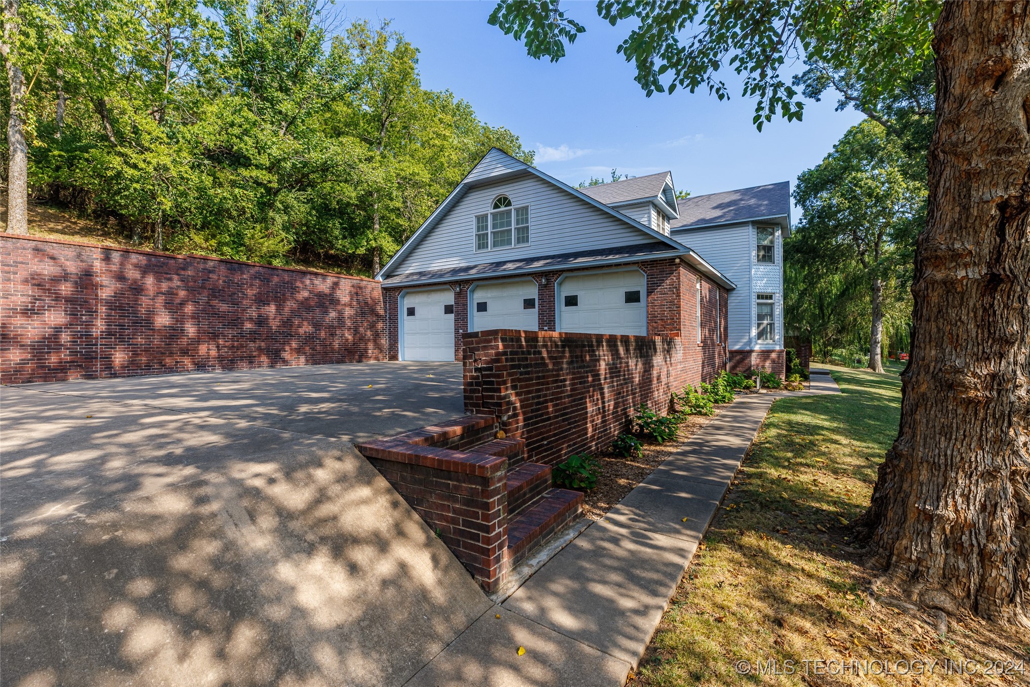 5280 S Robert Girten Road