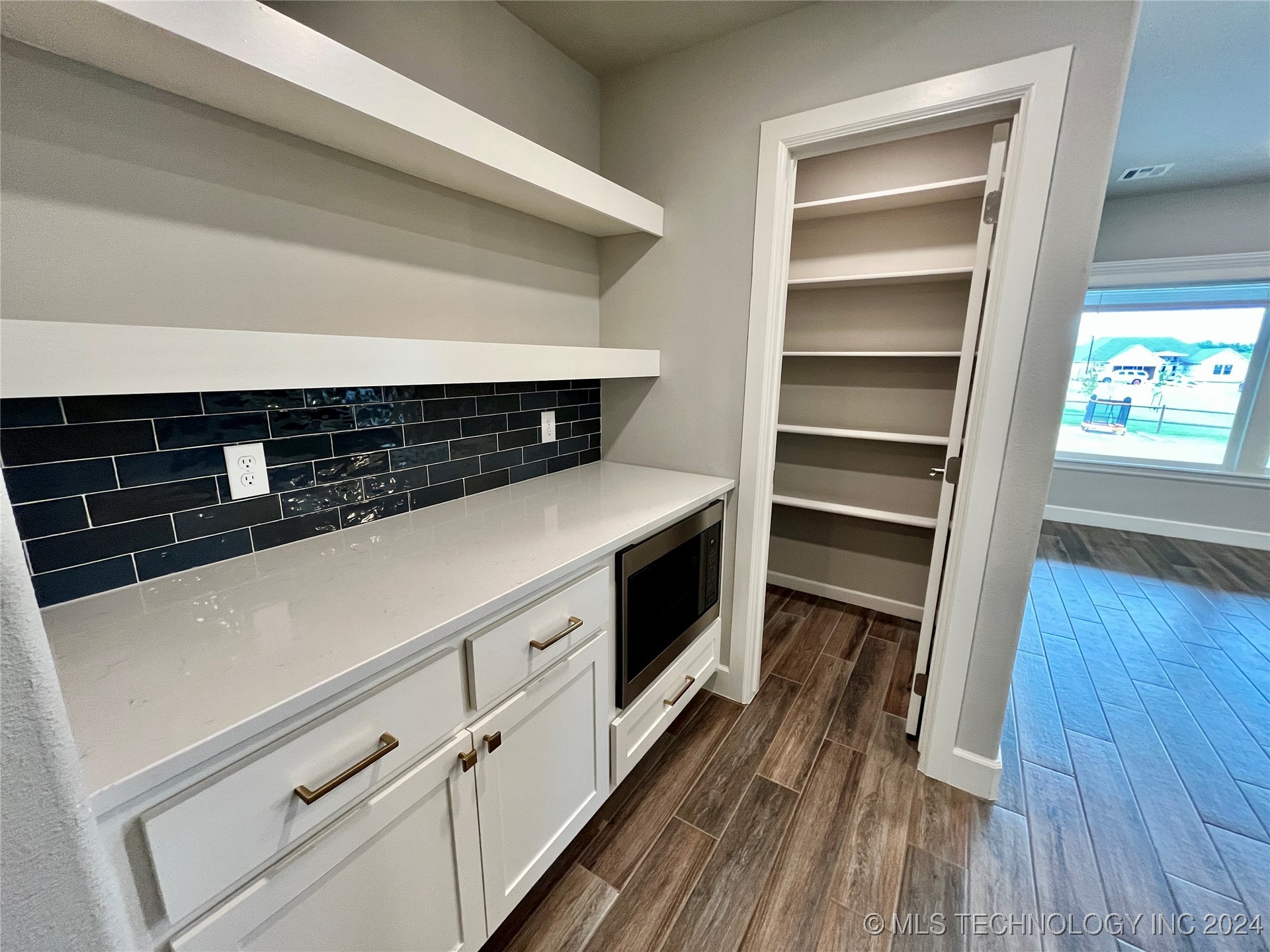 18965 Orchard Circle