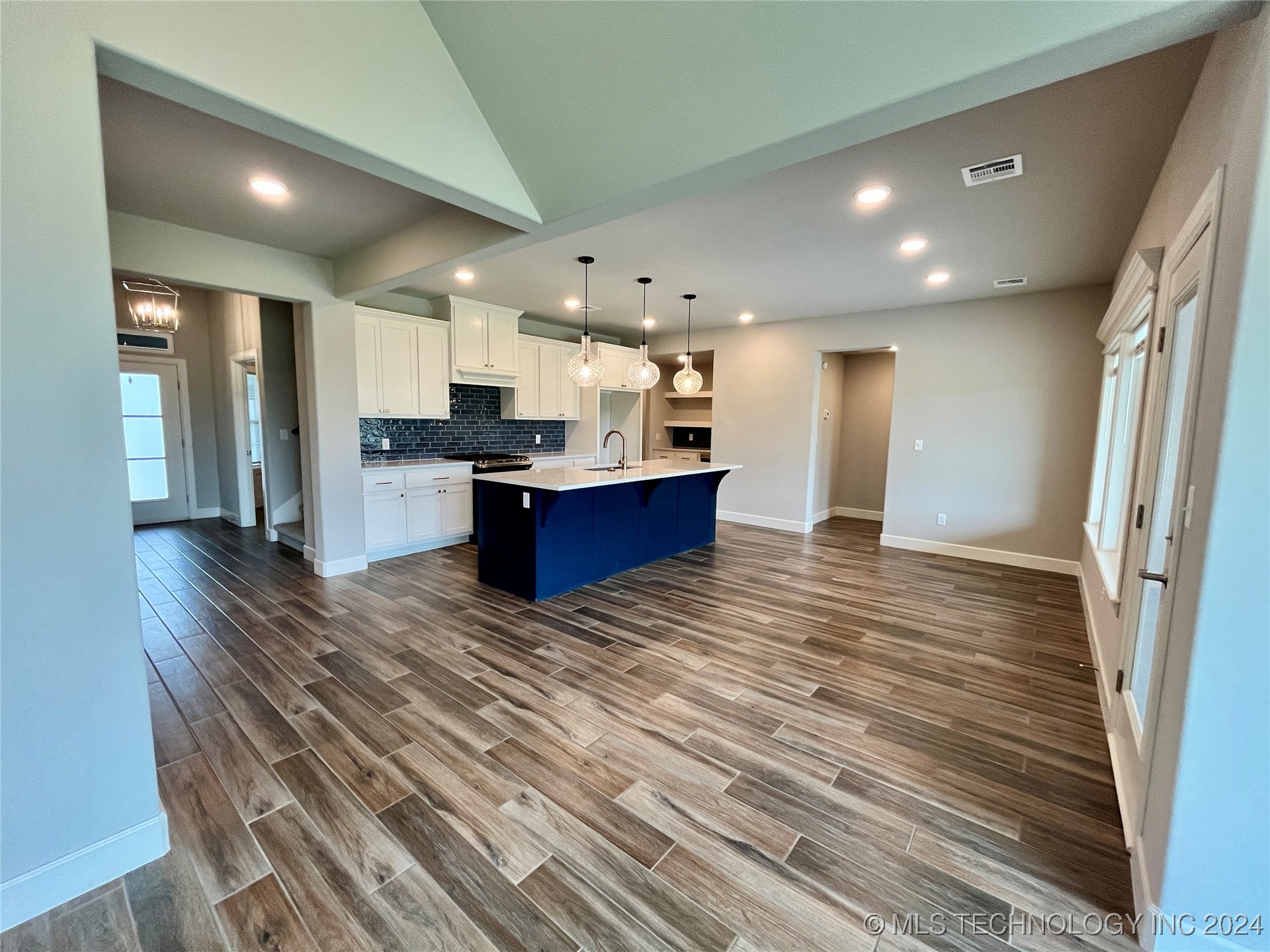 18965 Orchard Circle