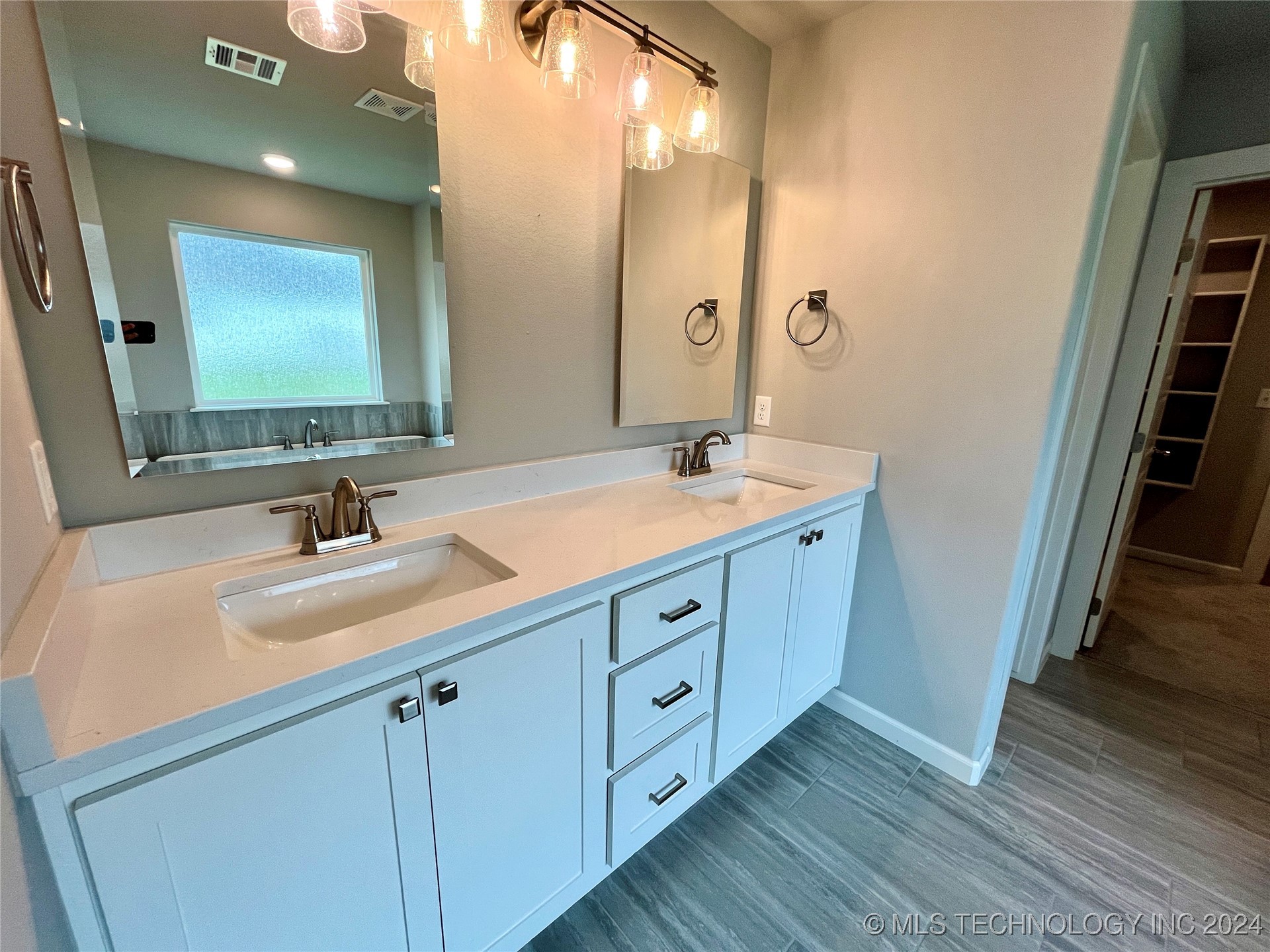 18965 Orchard Circle