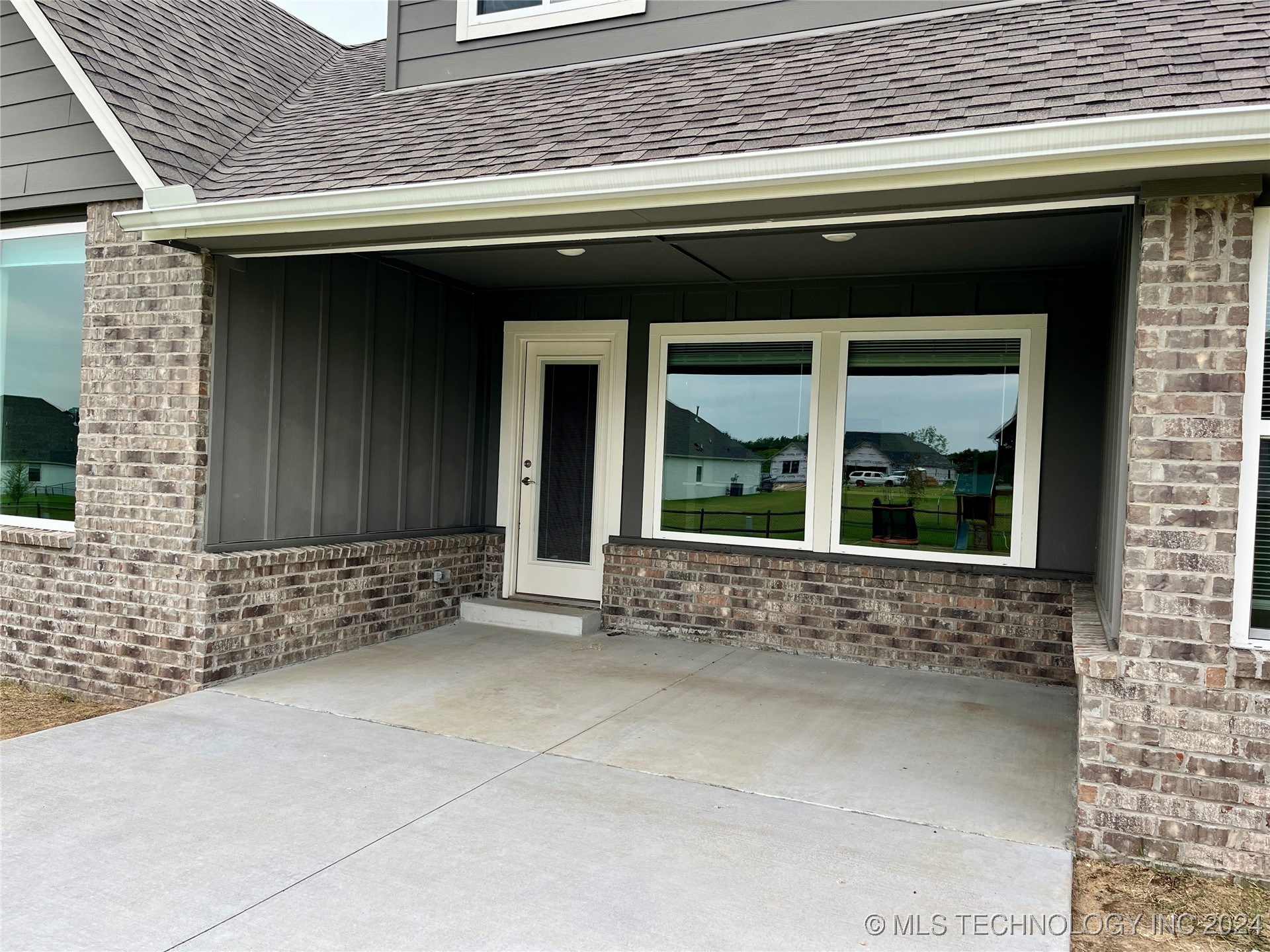 18965 Orchard Circle