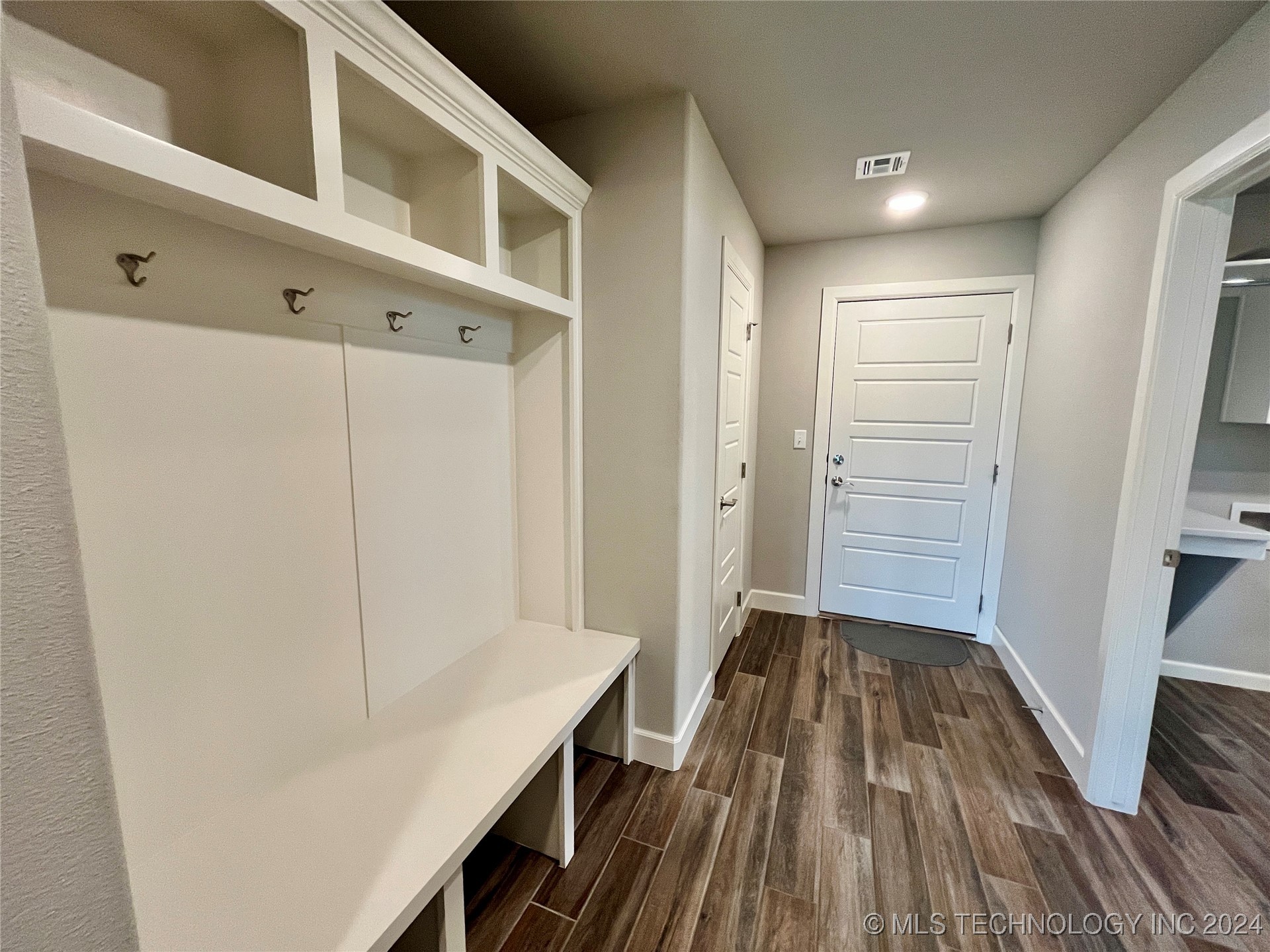 18965 Orchard Circle