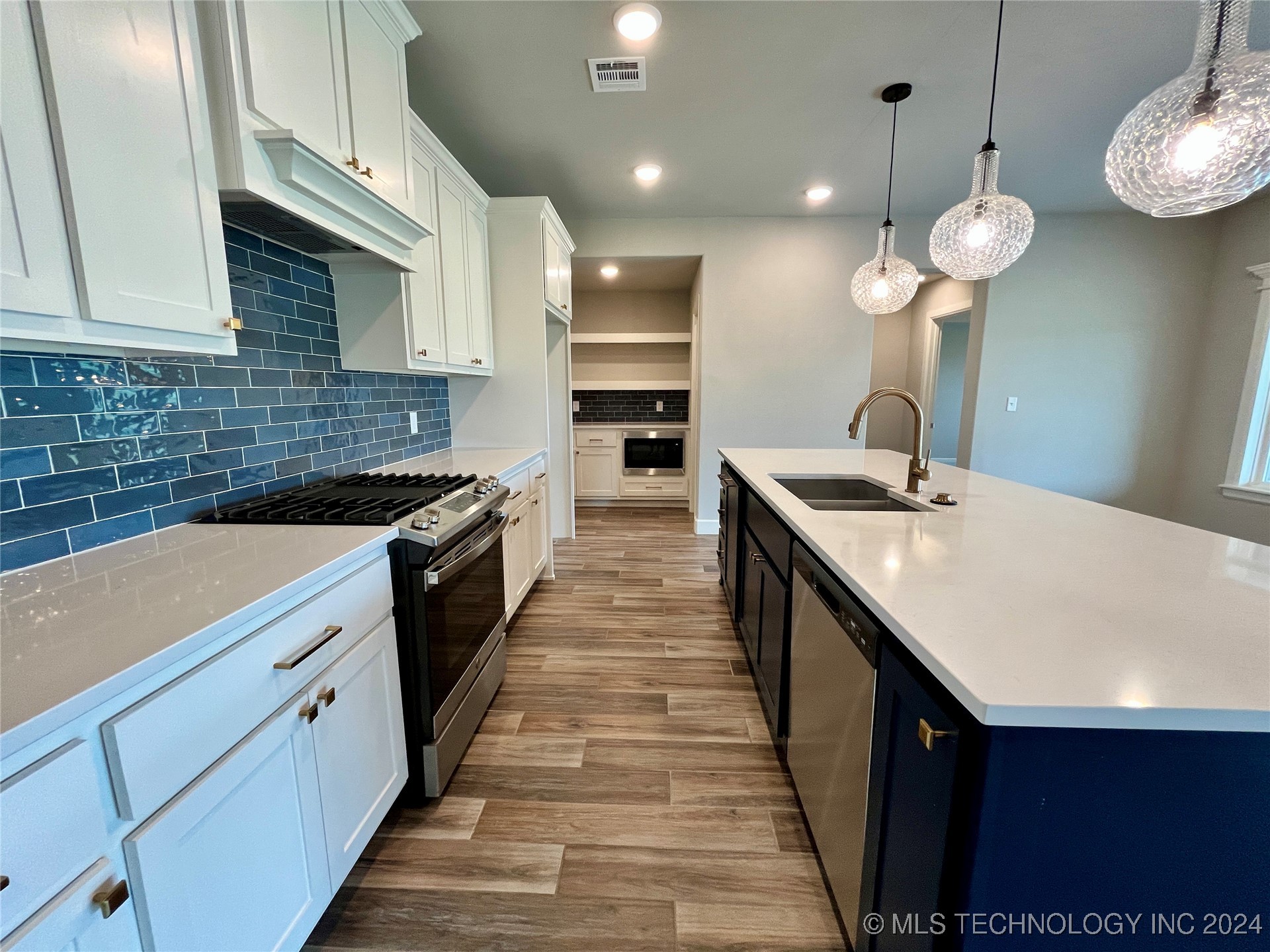 18965 Orchard Circle