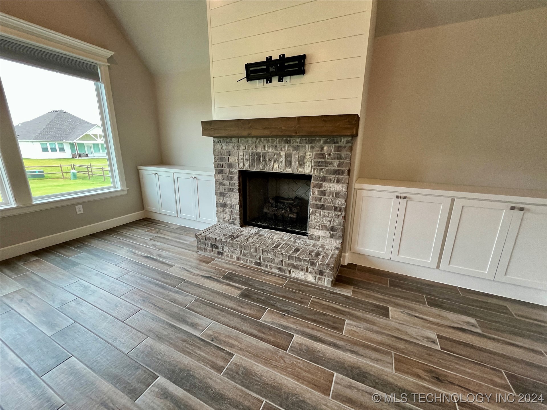 18965 Orchard Circle