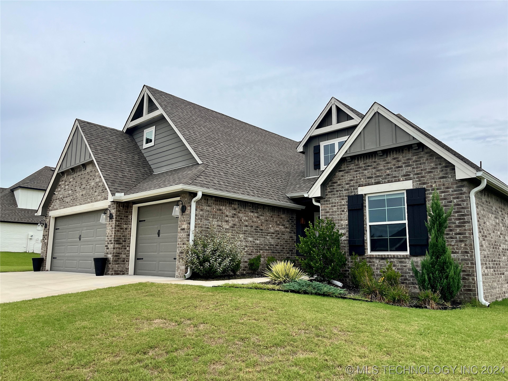 18965 Orchard Circle