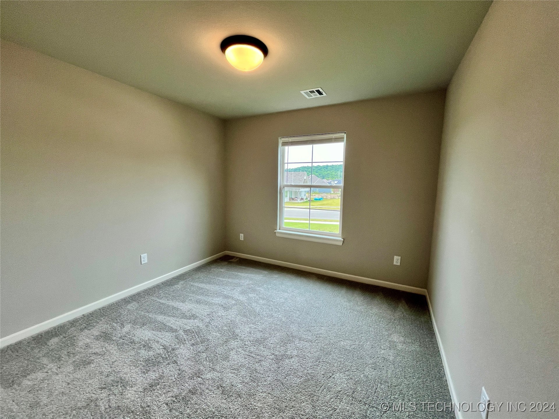 18965 Orchard Circle