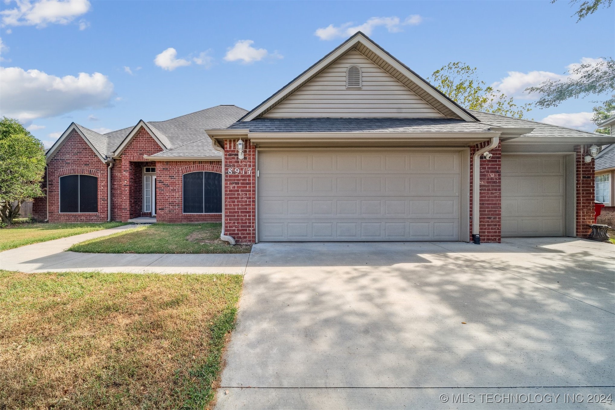 8917 N 135th East Avenue