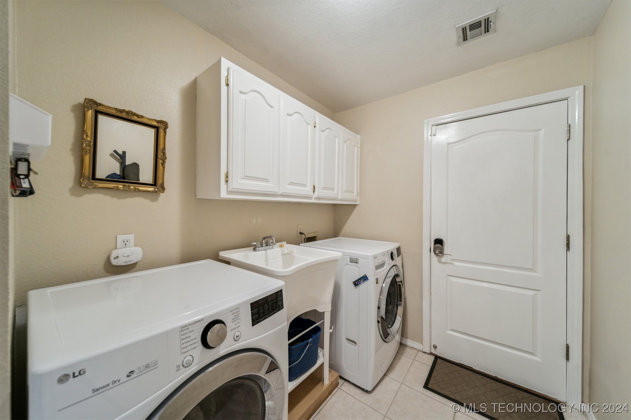 8917 N 135th East Avenue