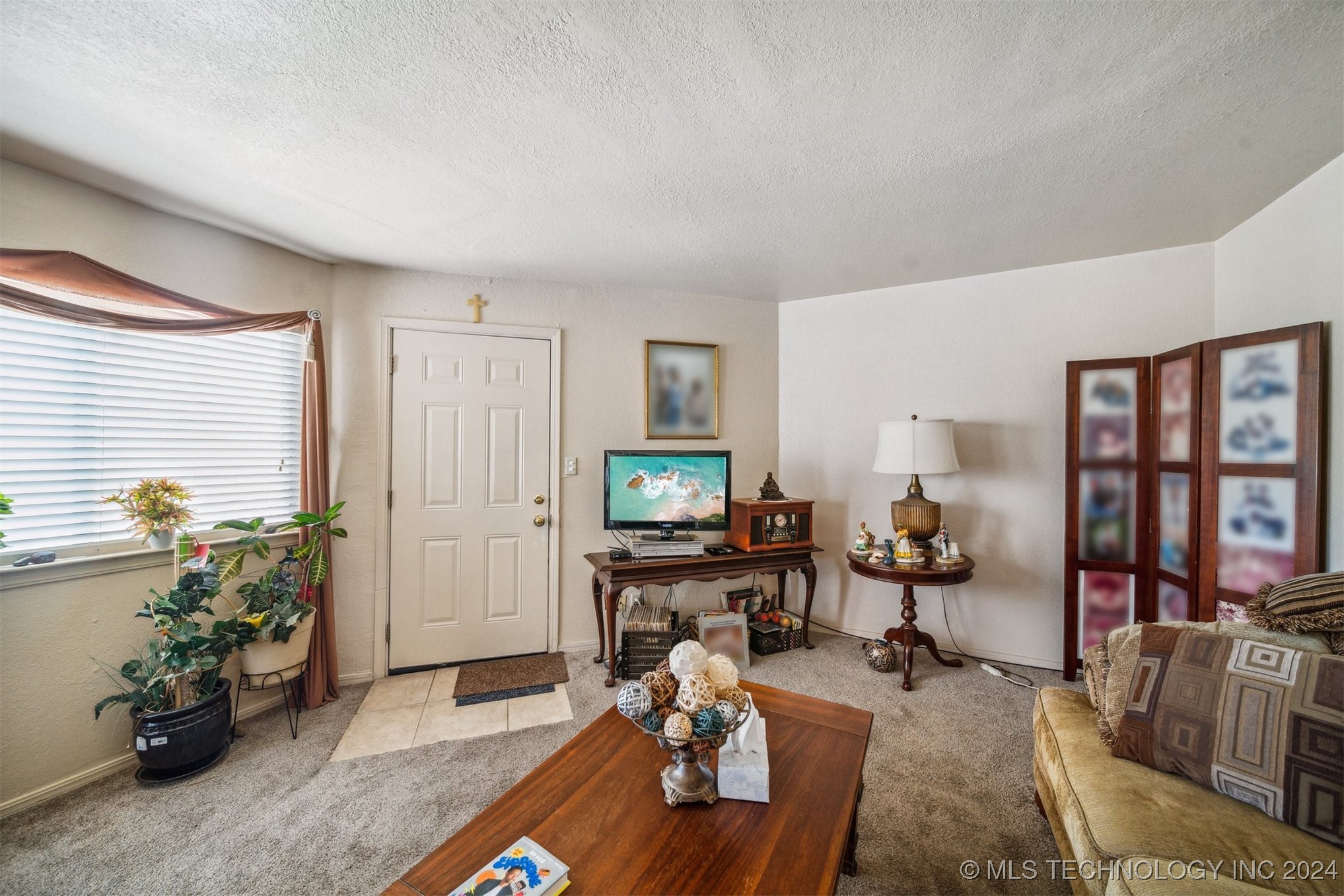 6639 S Victor Avenue S GG213